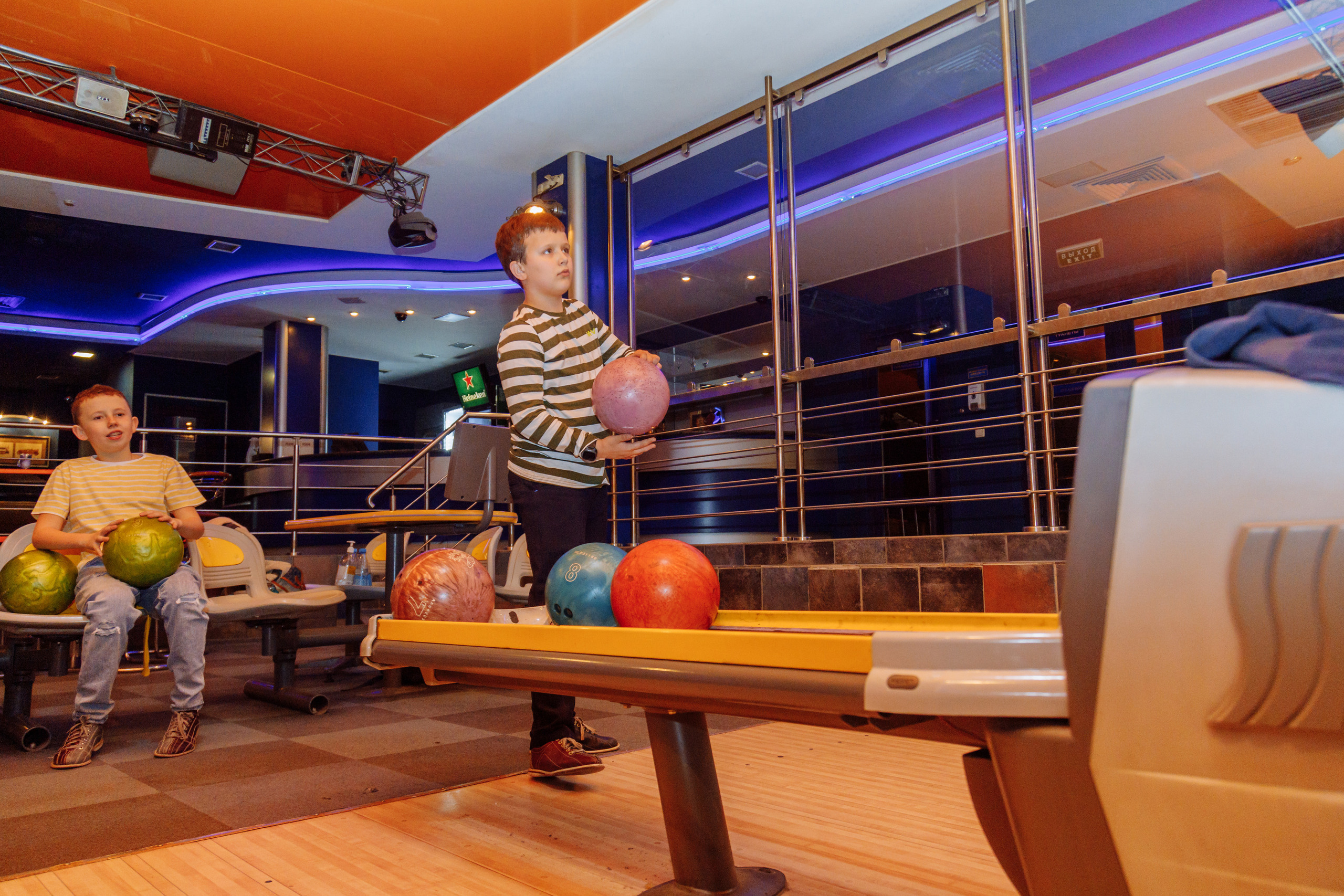 День рождения в боулинге. Фотограф, видеограф