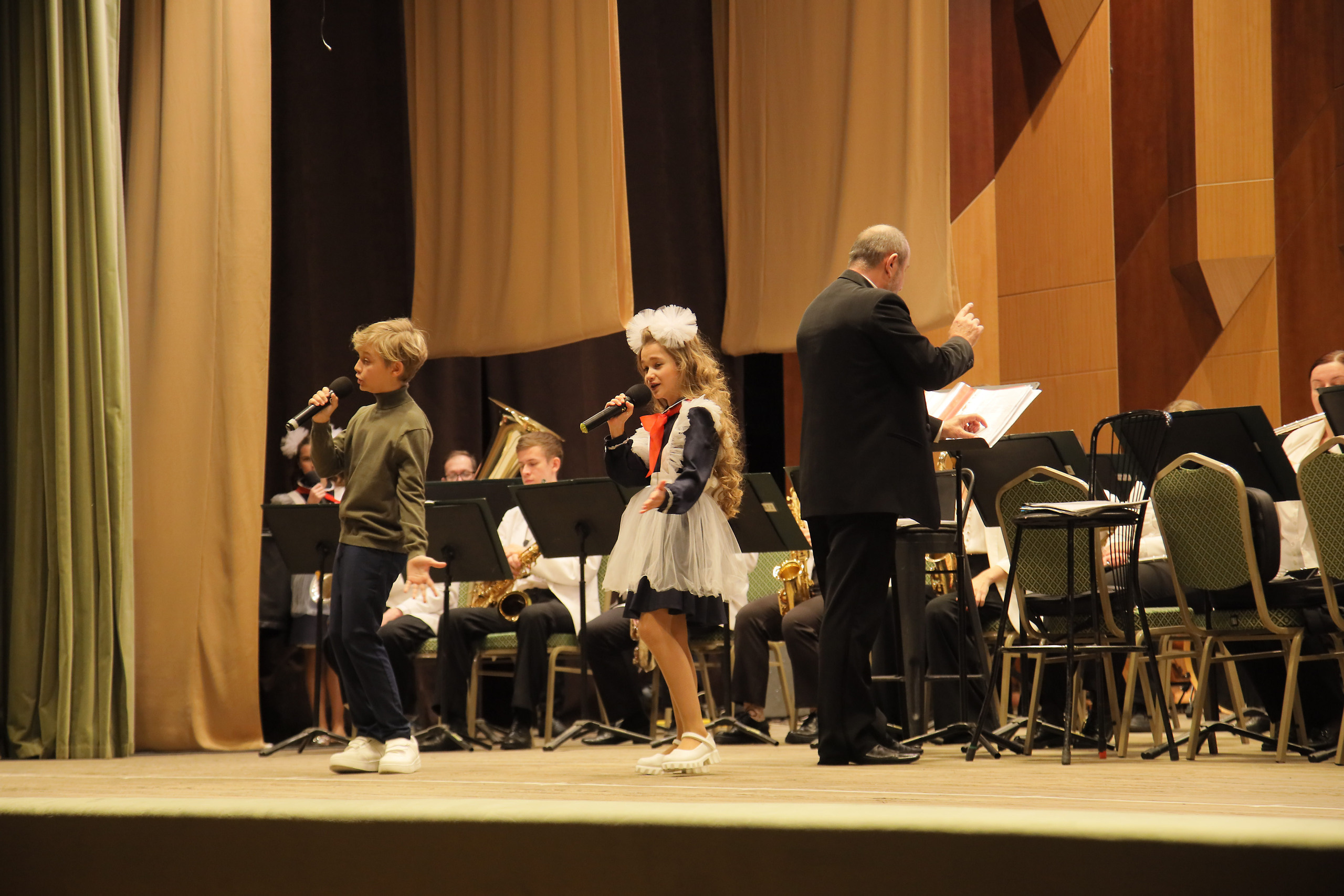 Отчётный концерт в филармонии. Фотограф, видеограф