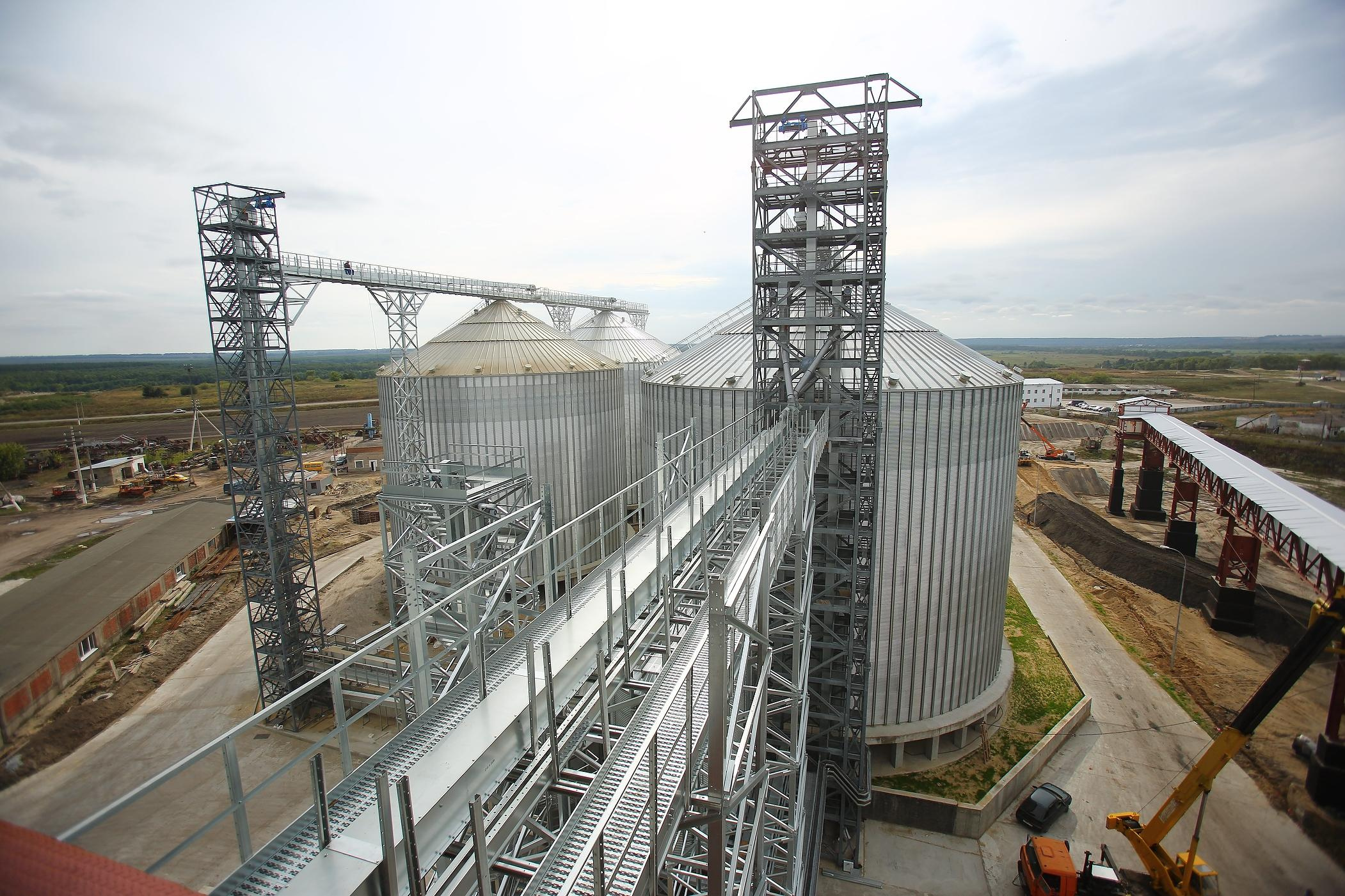 ROMAX изготовление конструкций и оборудования для зернохранилищ. Фотограф, видеограф