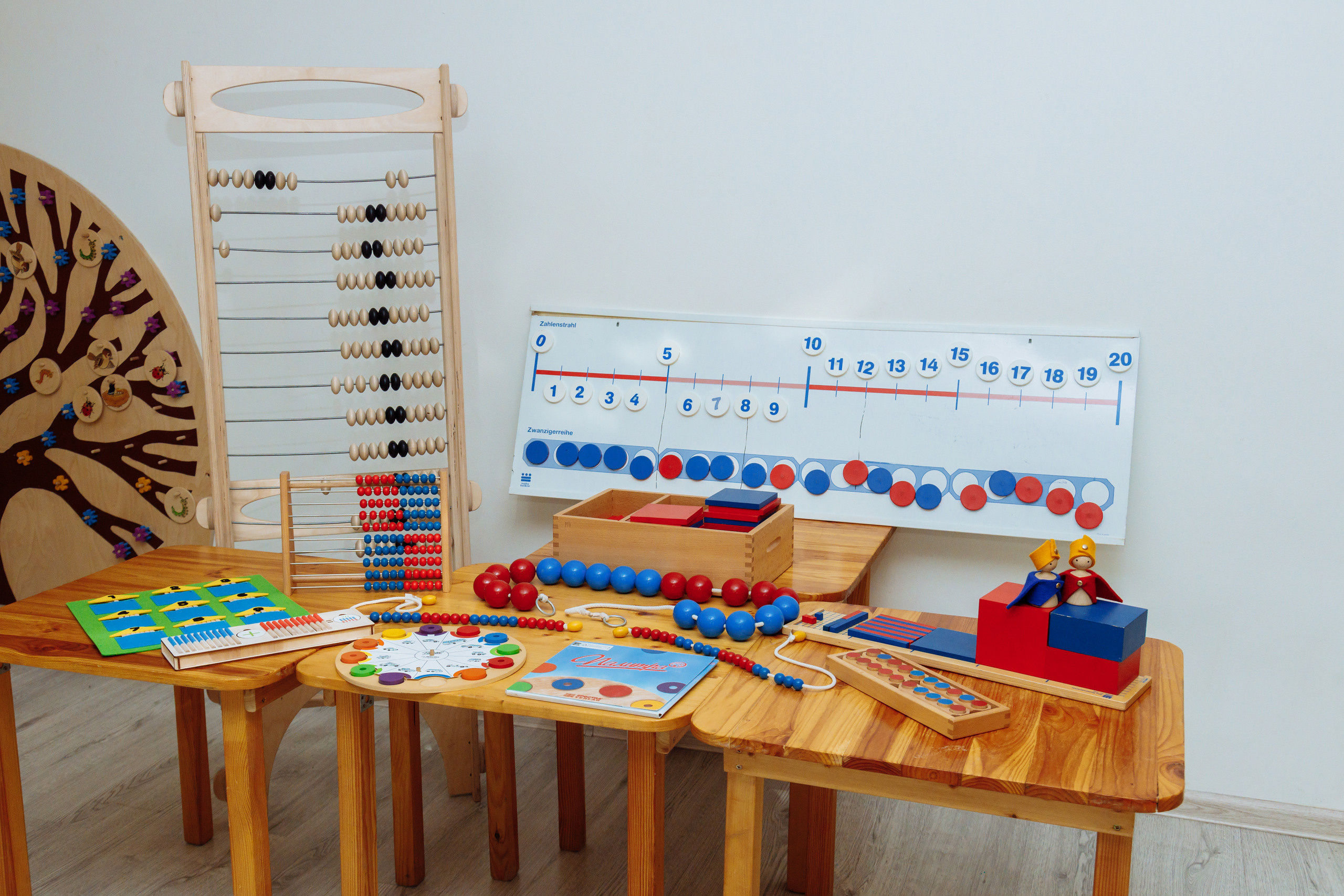 Детский обучающий центр. Фотограф, видеограф