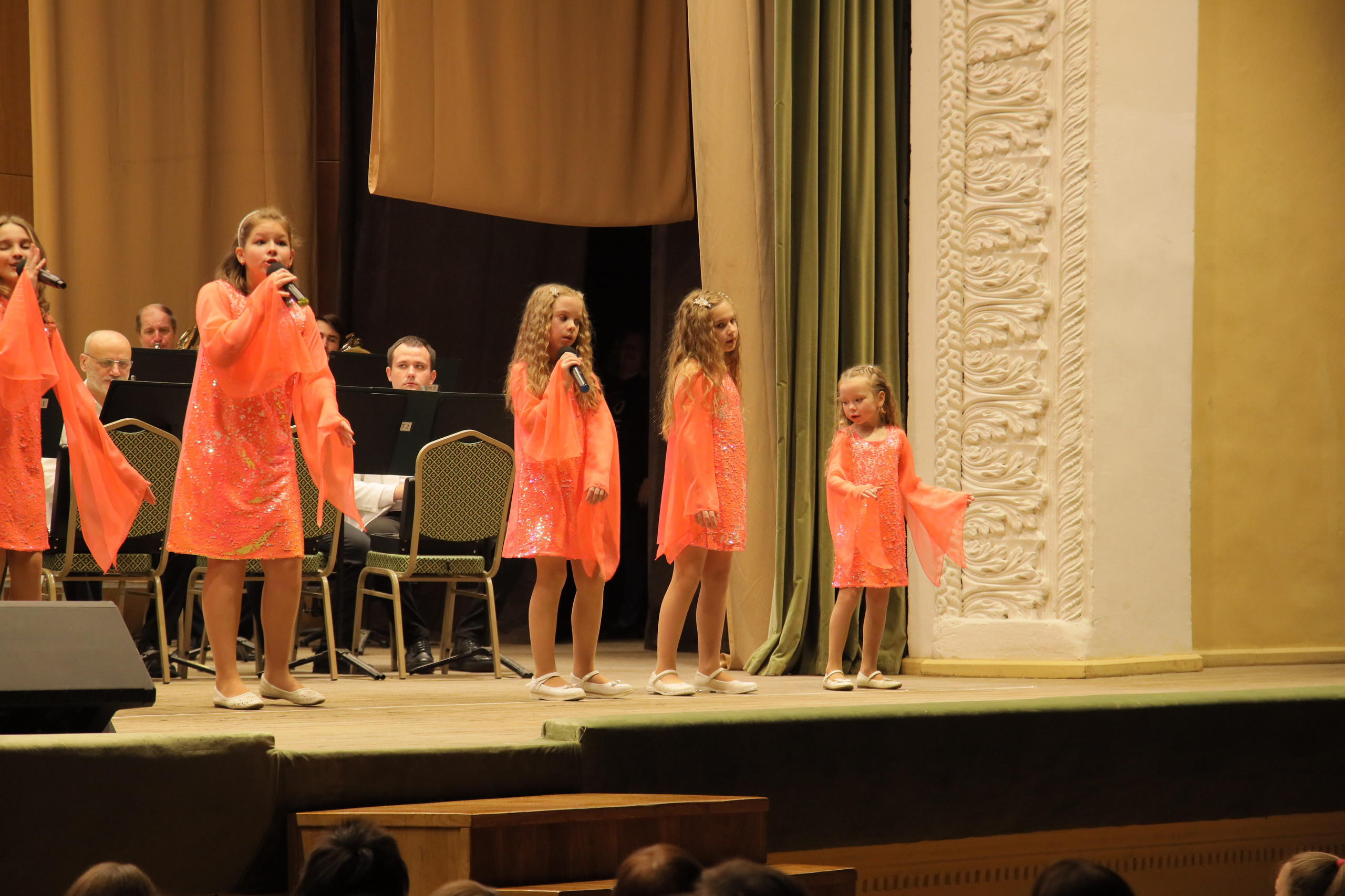 Отчётный концерт в филармонии. Фотограф, видеограф