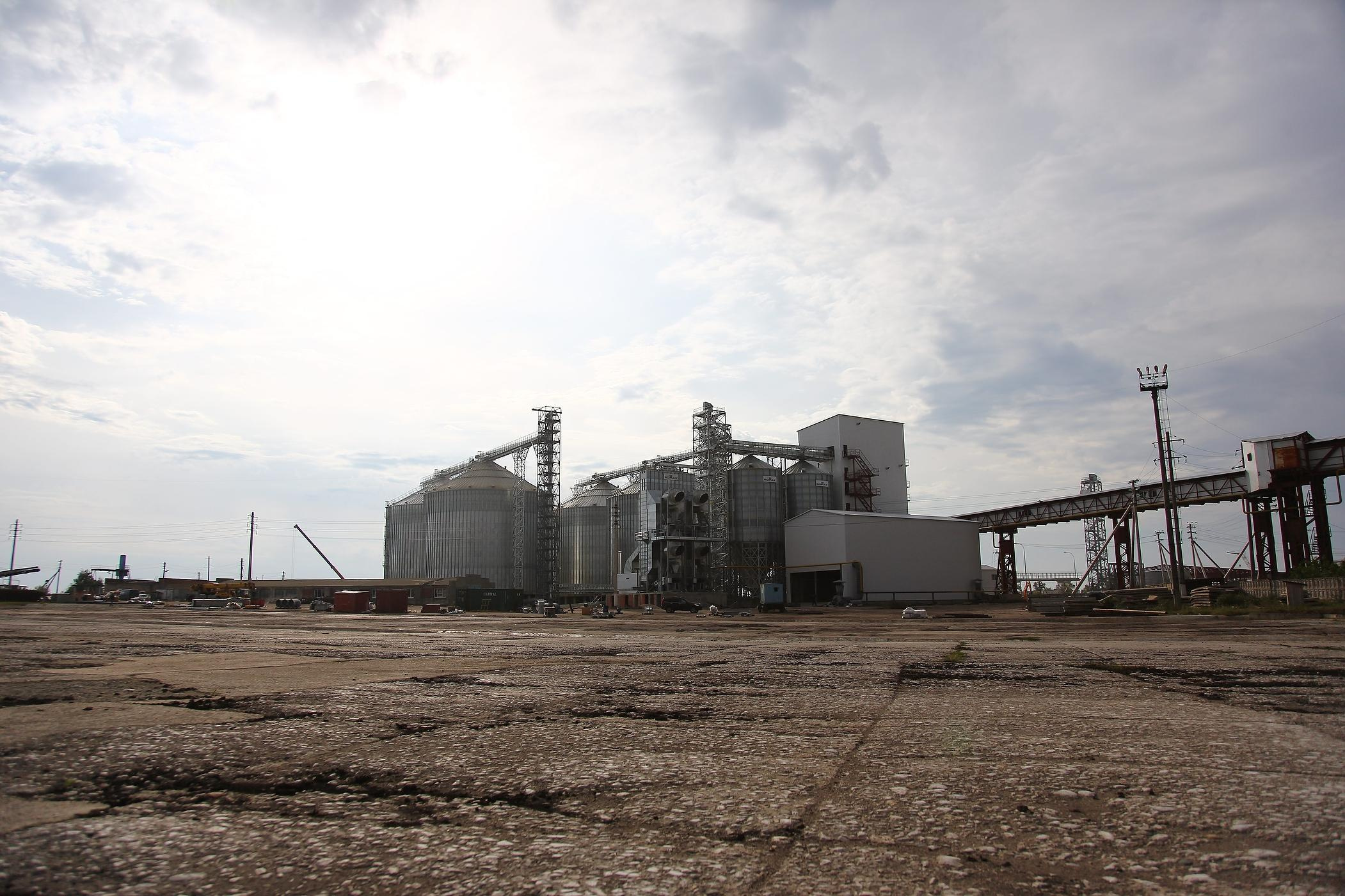 ROMAX изготовление конструкций и оборудования для зернохранилищ. Фотограф, видеограф