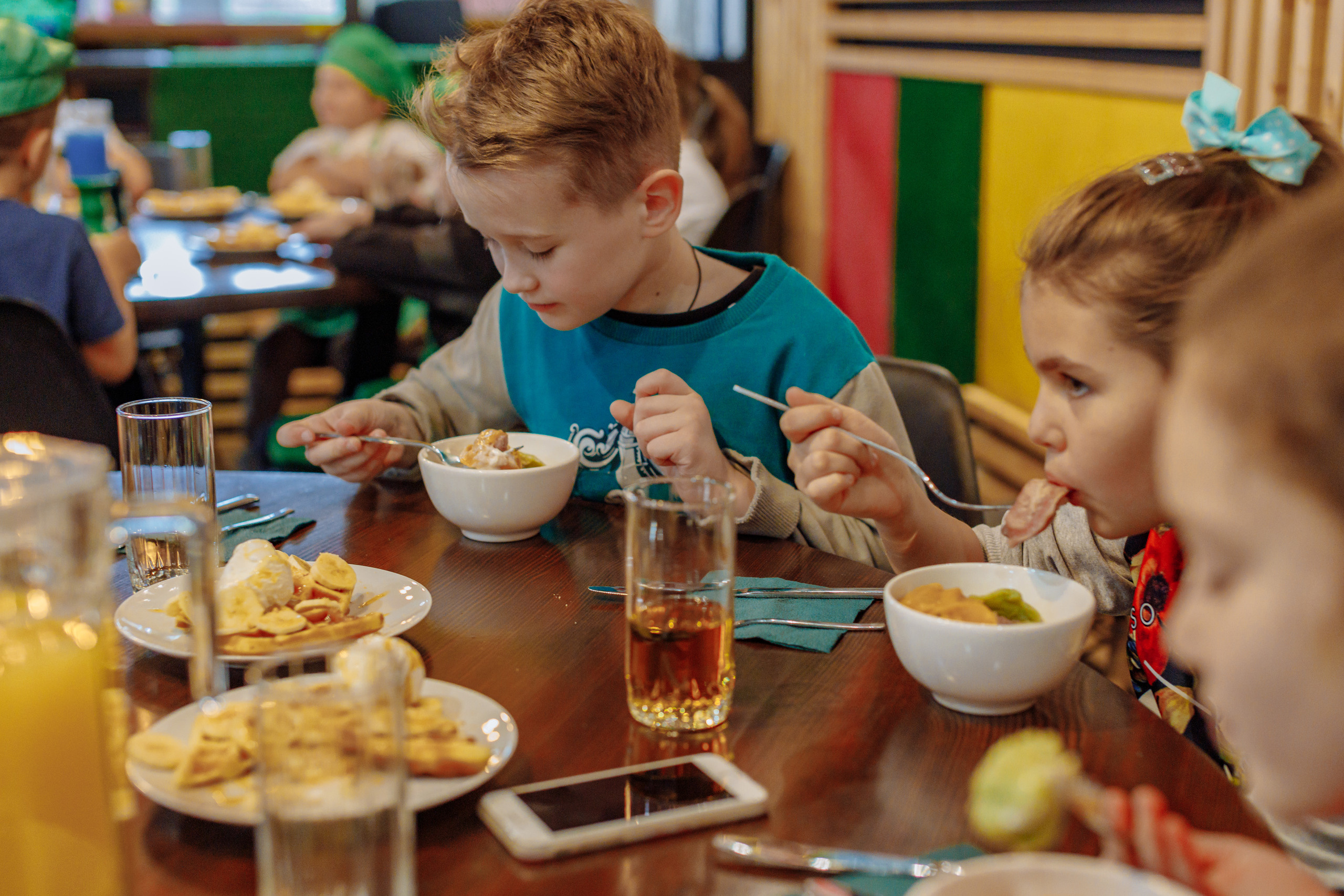 Внеклассное детское мероприятие. Фотограф, видеограф