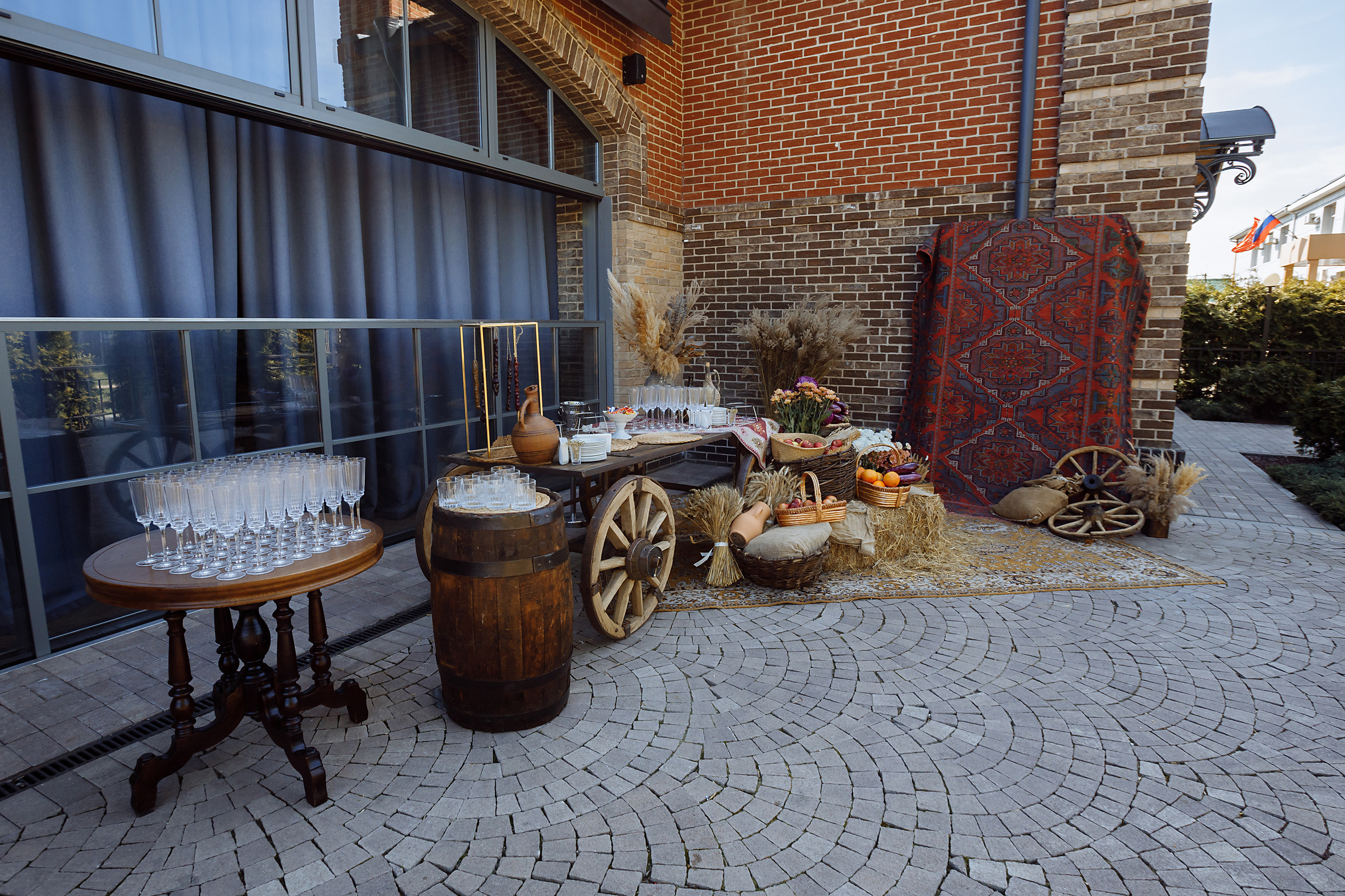 Работа декоратора. Фотограф, видеограф