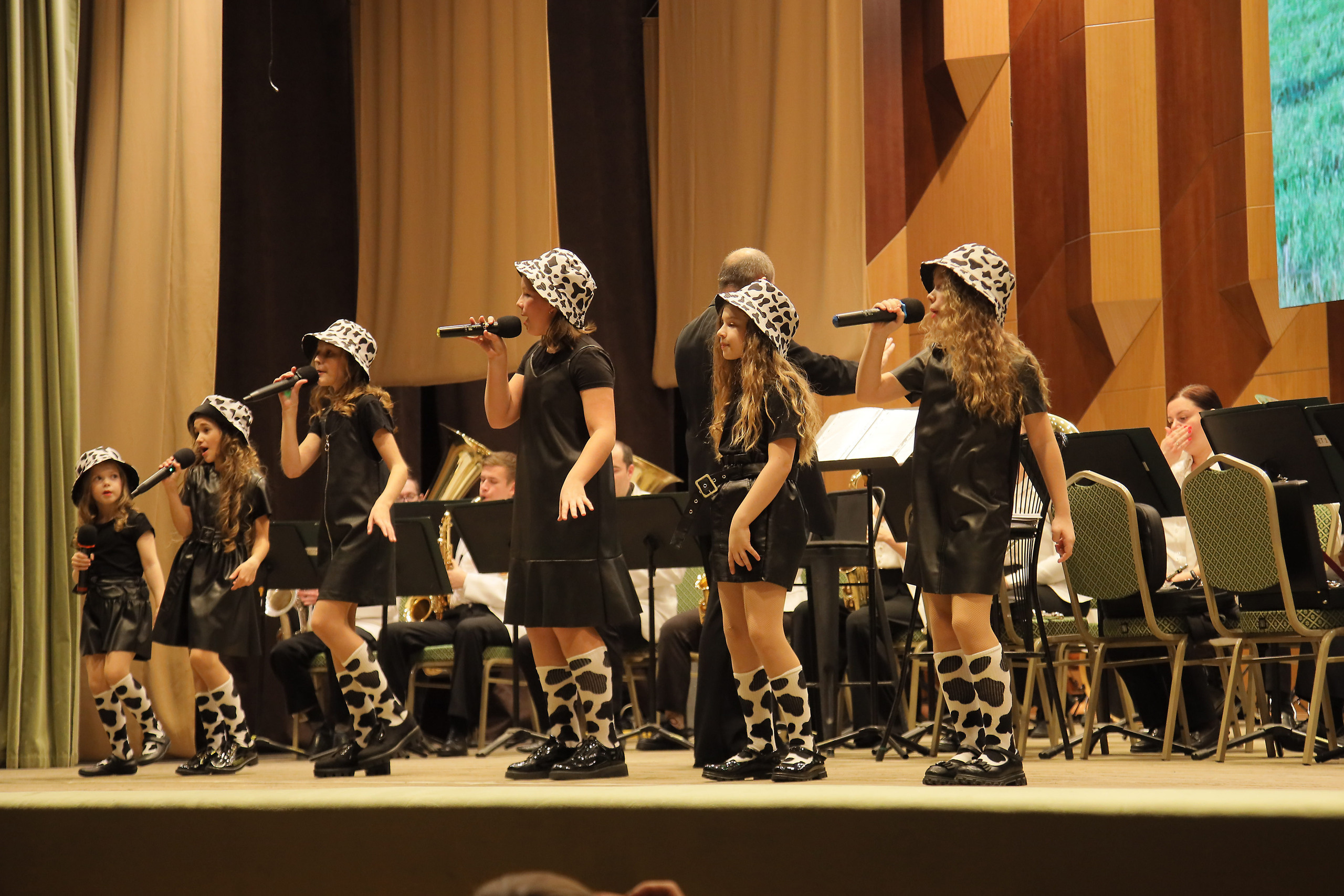 Отчётный концерт в филармонии. Фотограф, видеограф