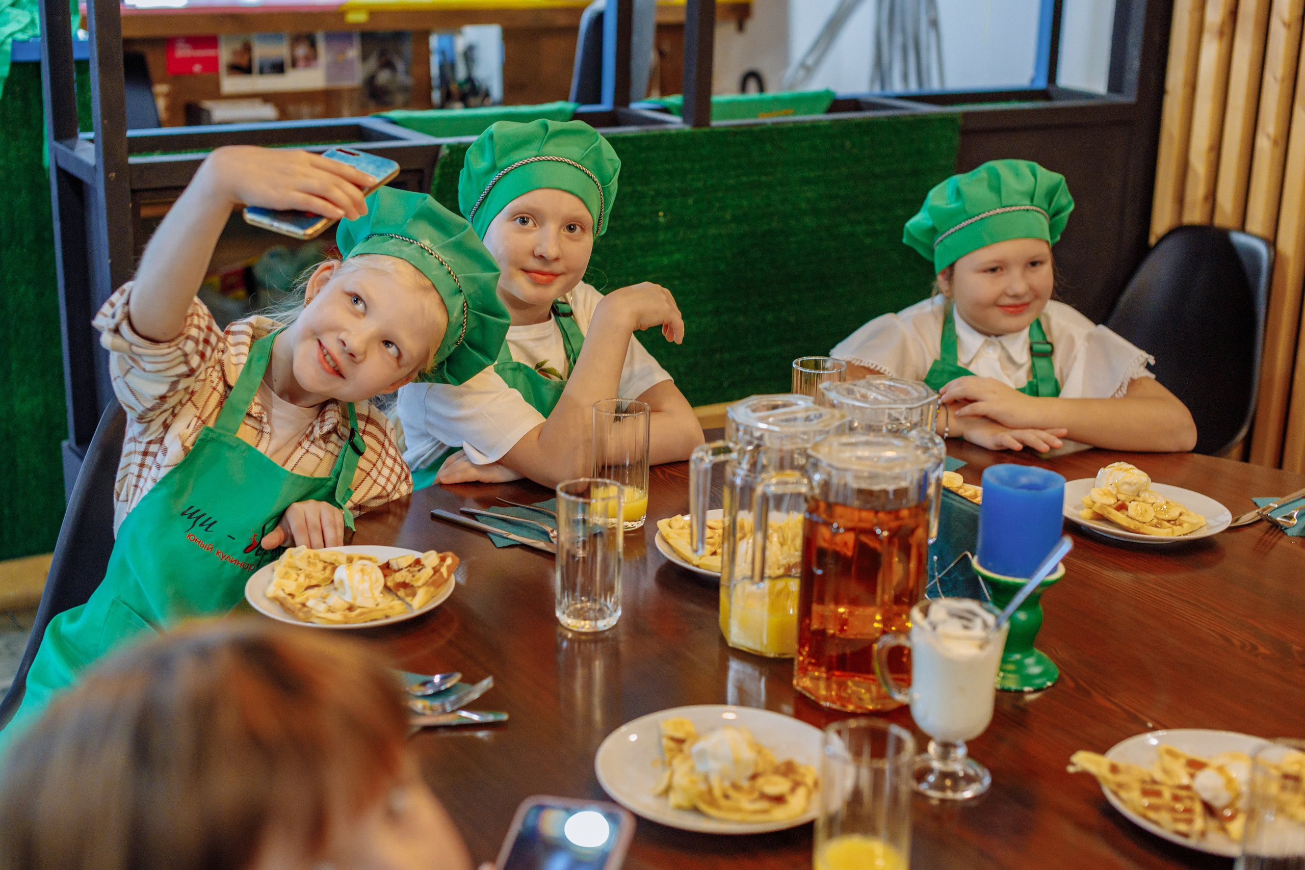 Внеклассное детское мероприятие. Фотограф, видеограф