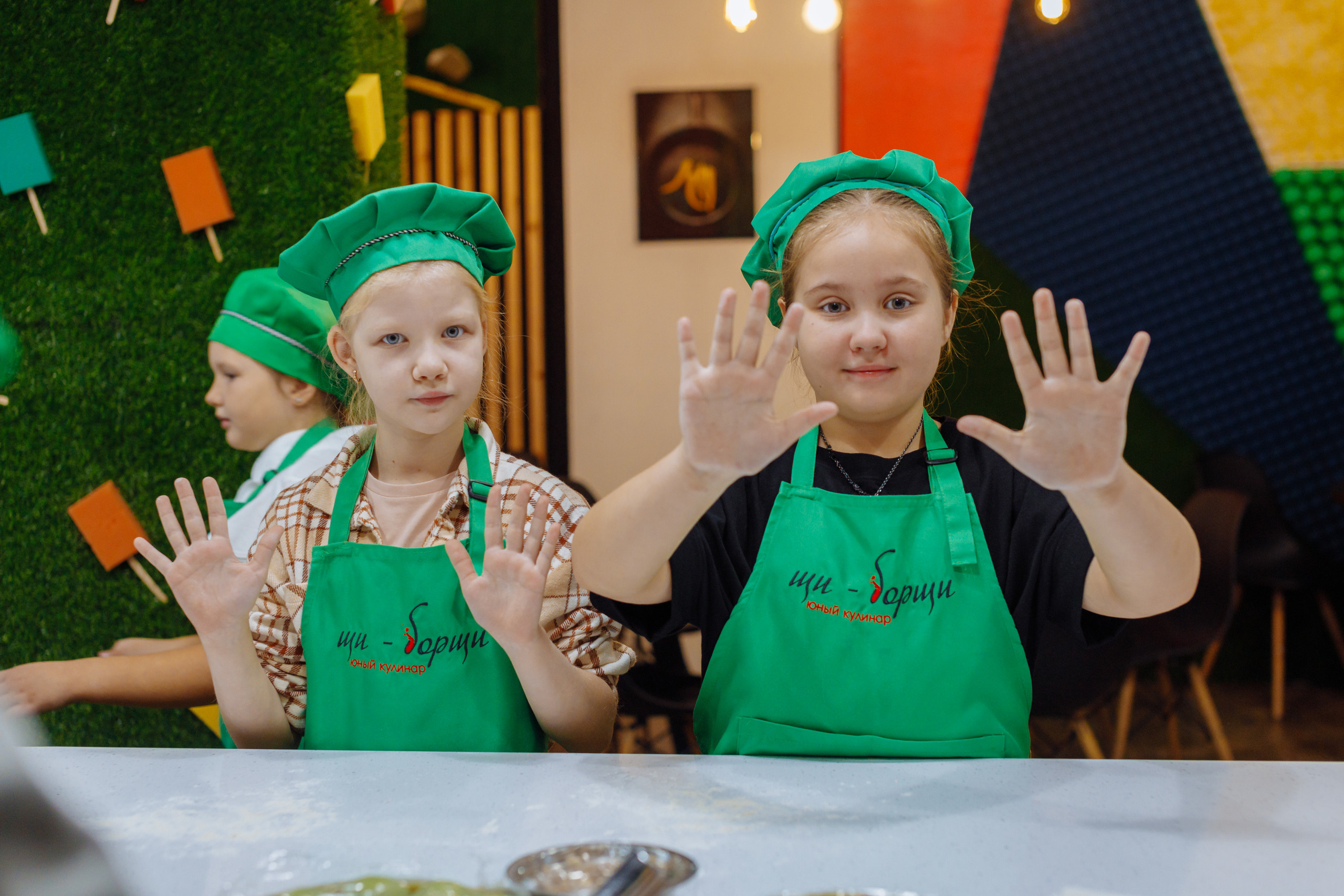 Внеклассное детское мероприятие. Фотограф, видеограф