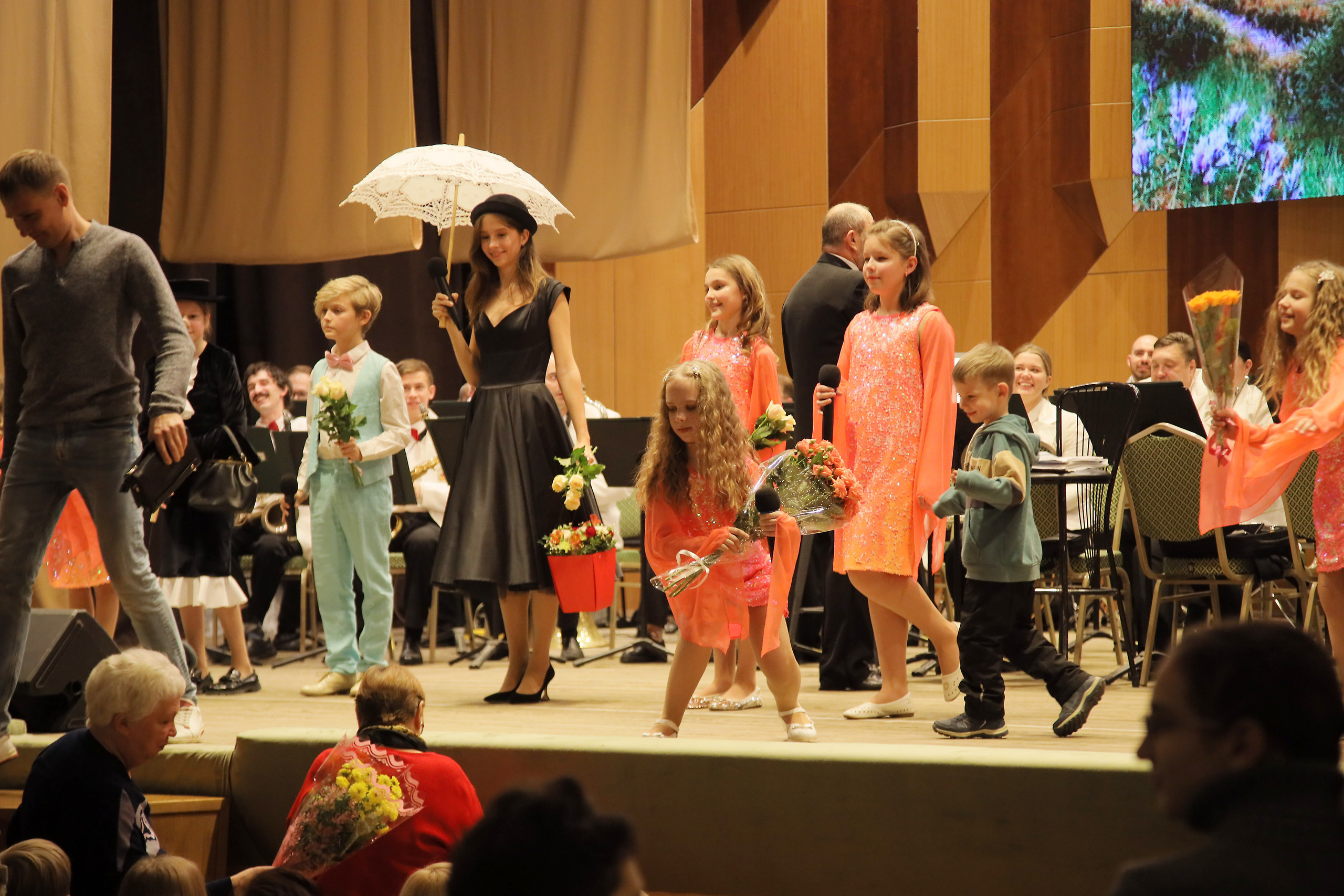 Отчётный концерт в филармонии. Фотограф, видеограф