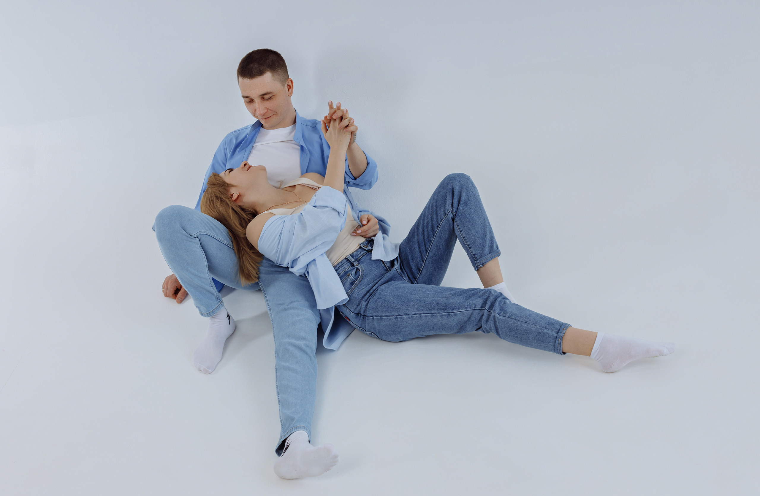 В студии. Фотограф, видеограф