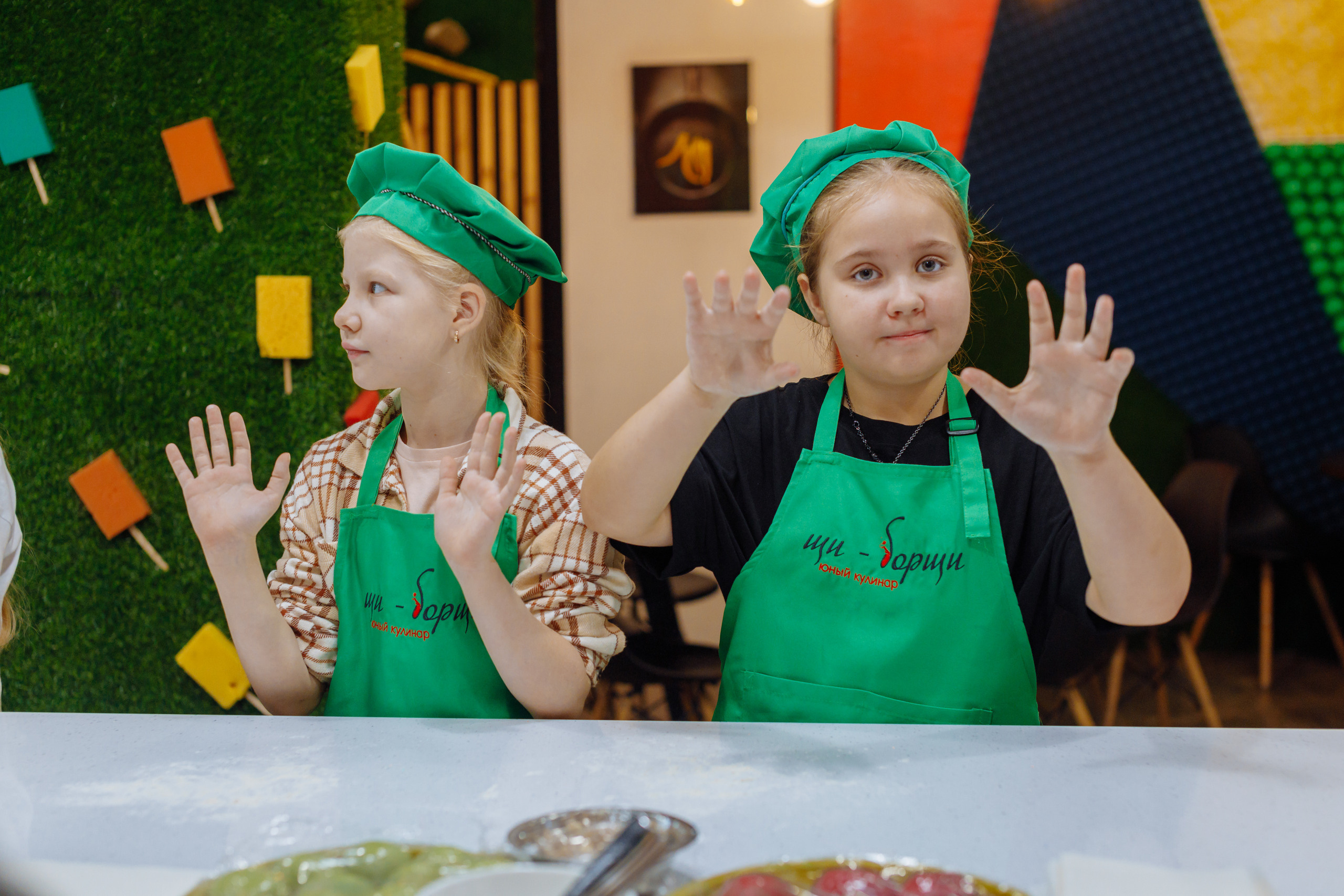 Внеклассное детское мероприятие. Фотограф, видеограф