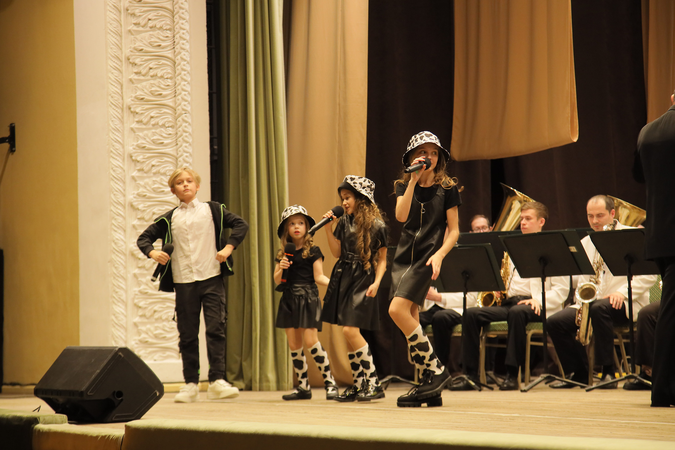 Отчётный концерт в филармонии. Фотограф, видеограф