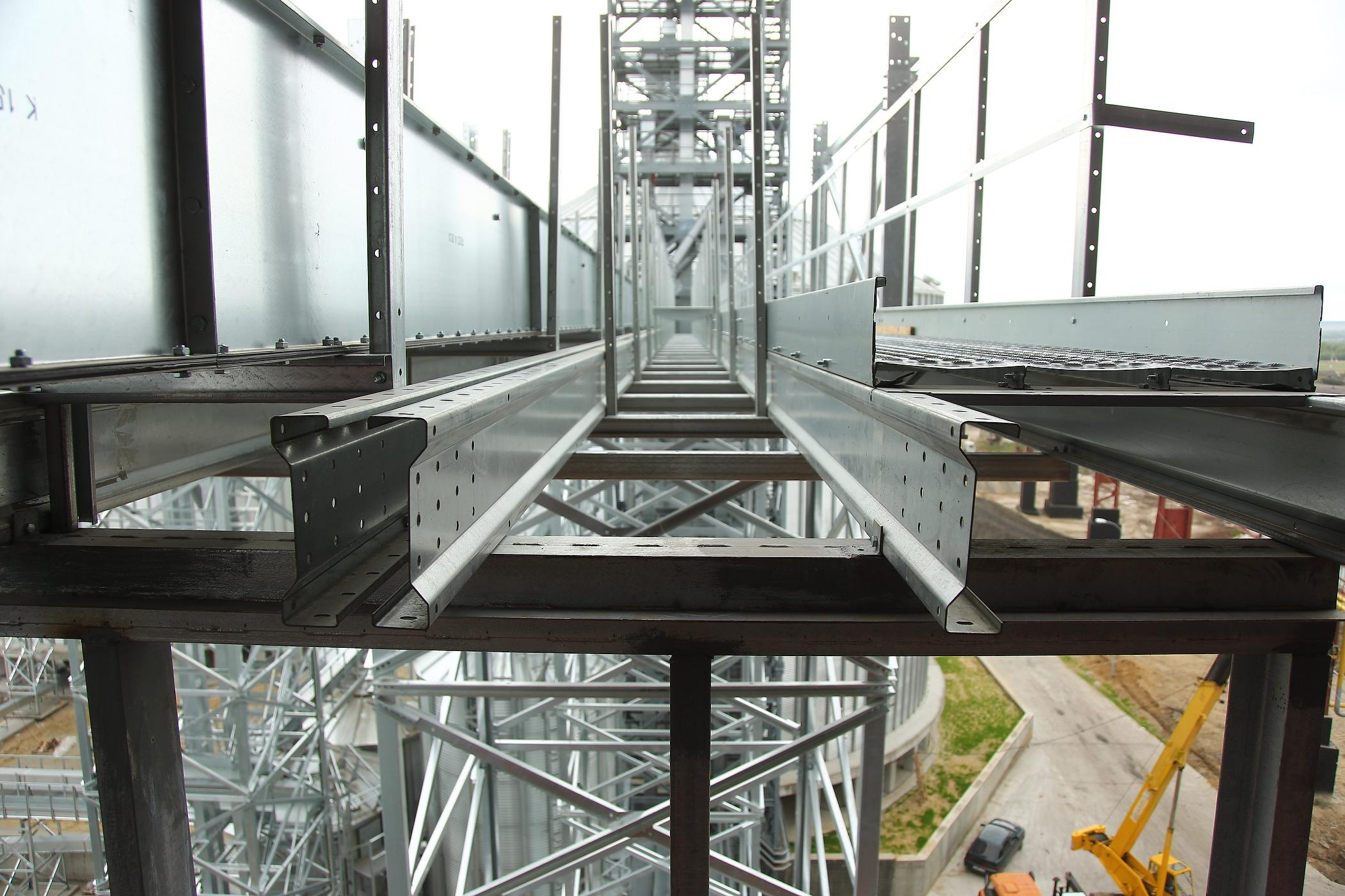 ROMAX изготовление конструкций и оборудования для зернохранилищ. Фотограф, видеограф