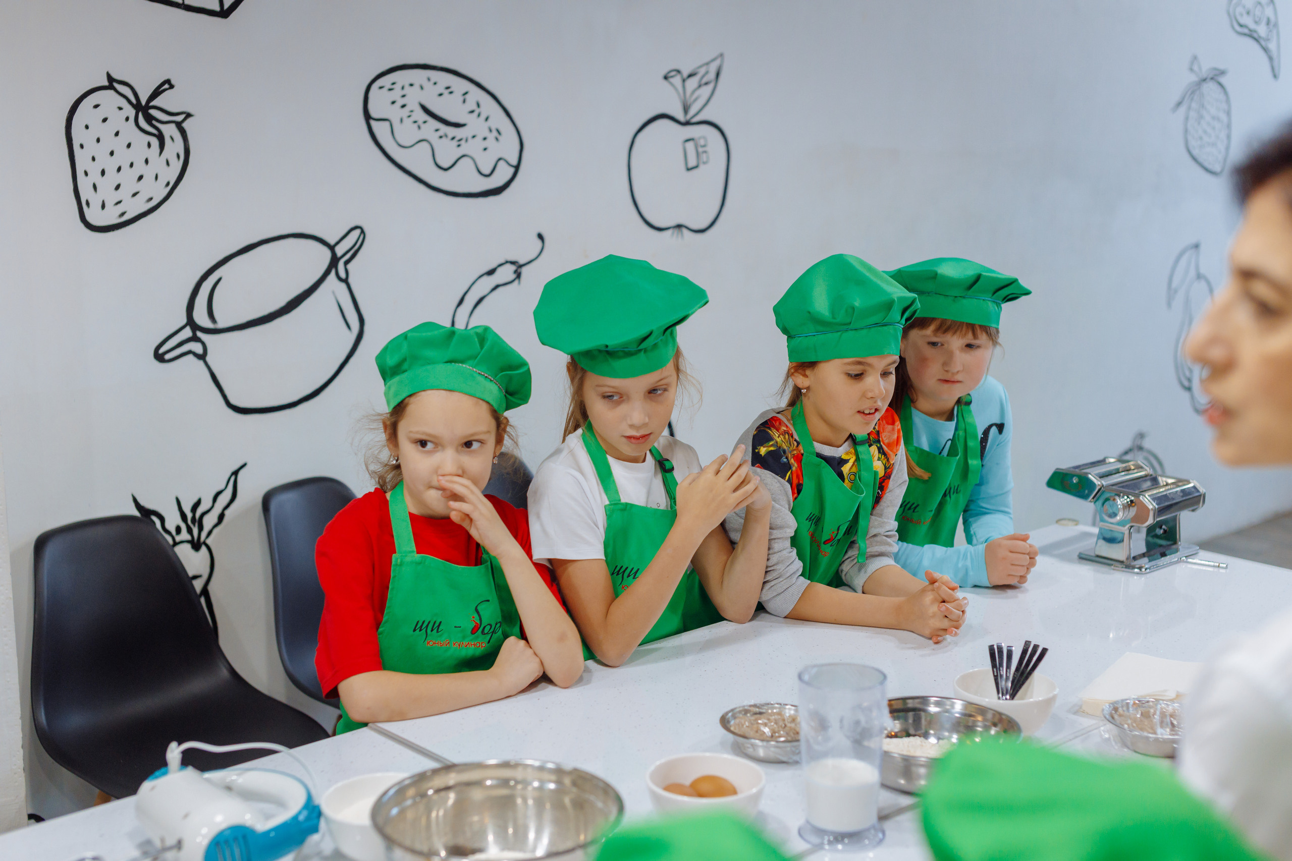 Внеклассное детское мероприятие. Фотограф, видеограф