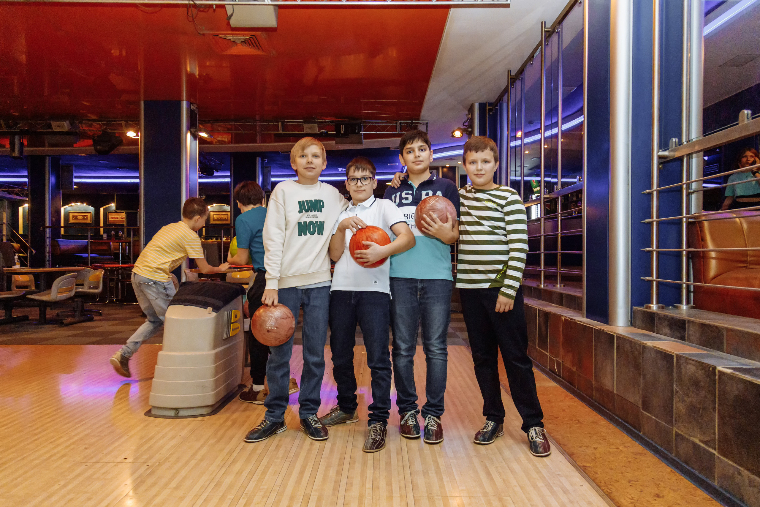 День рождения в боулинге. Фотограф, видеограф