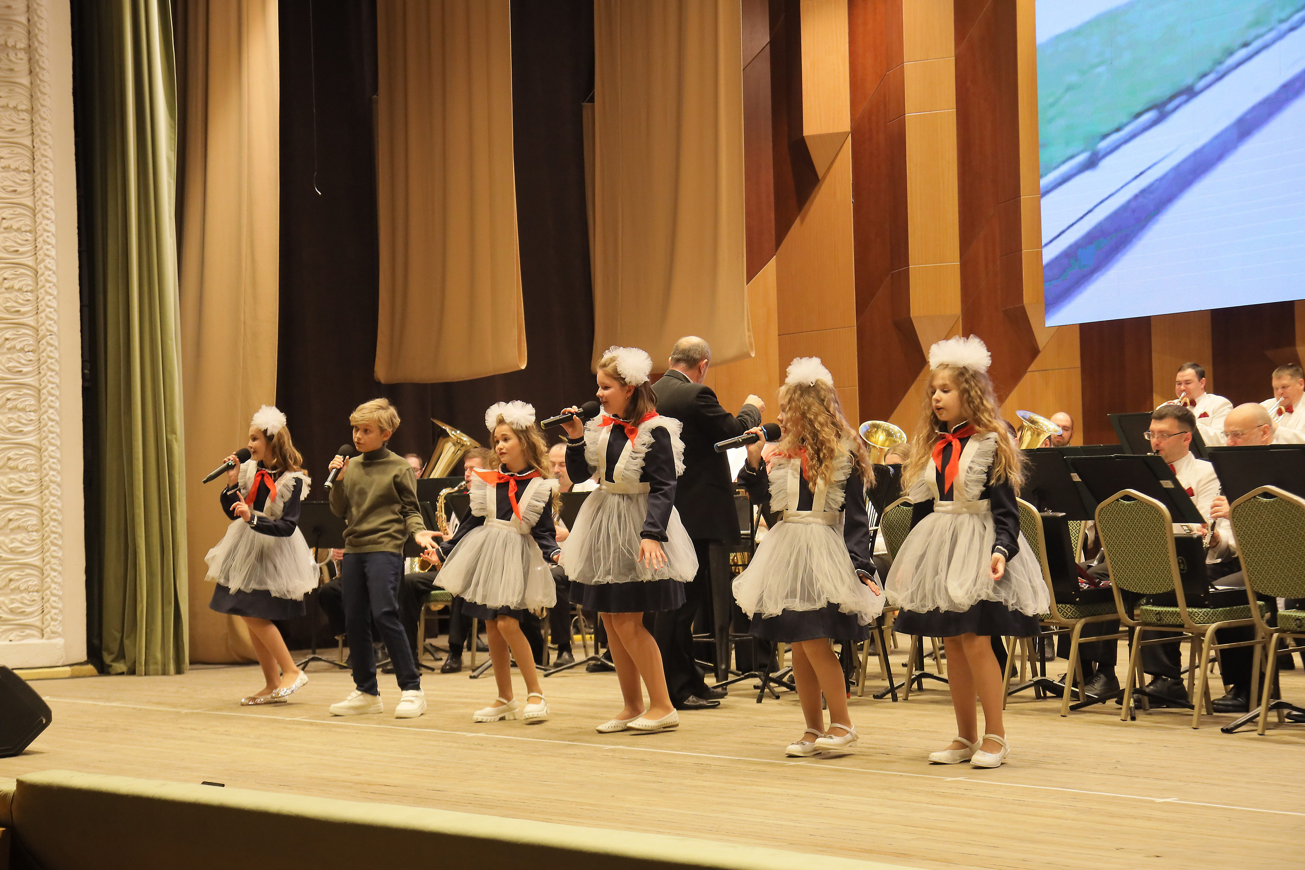 Отчётный концерт в филармонии. Фотограф, видеограф