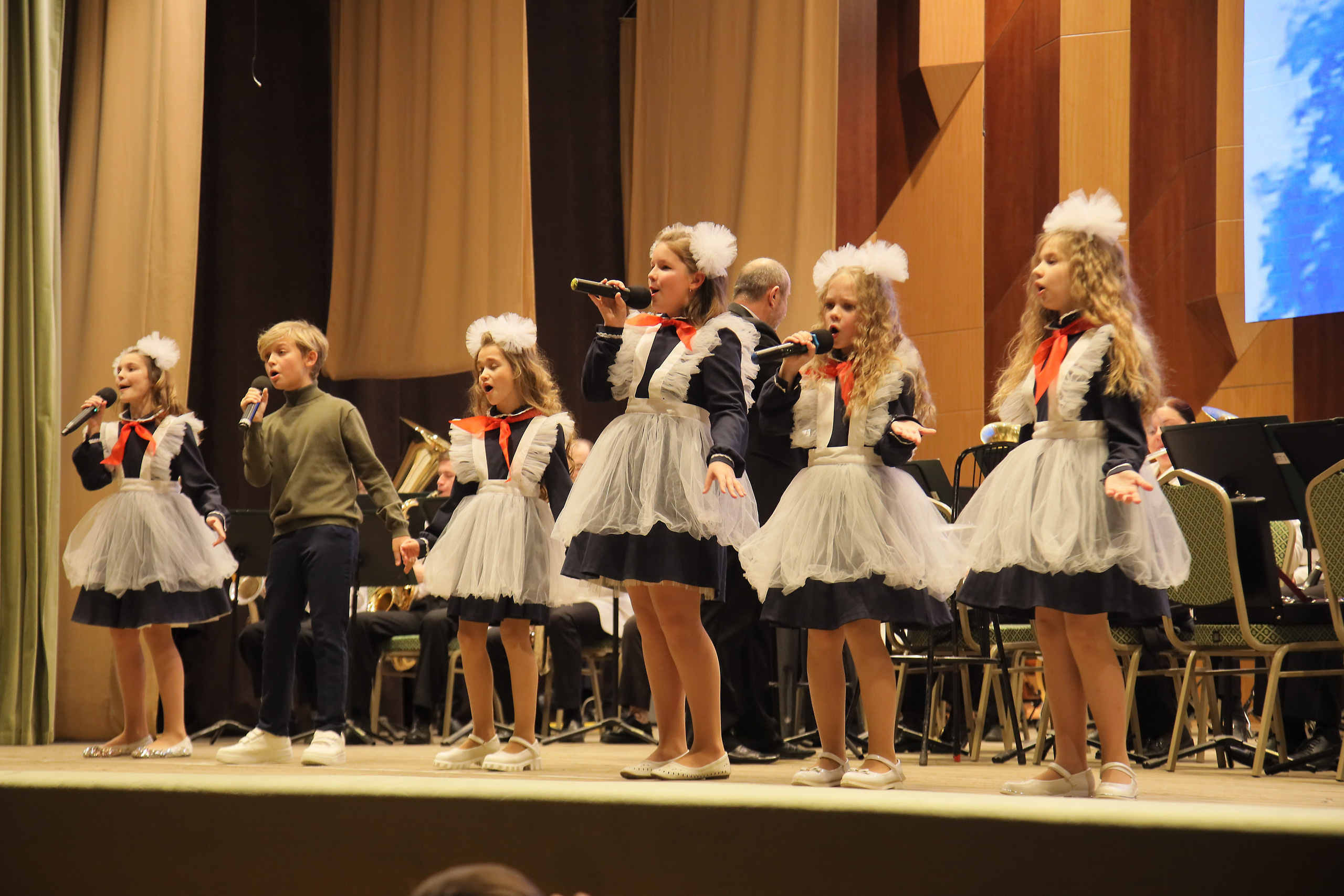 Отчётный концерт в филармонии. Фотограф, видеограф