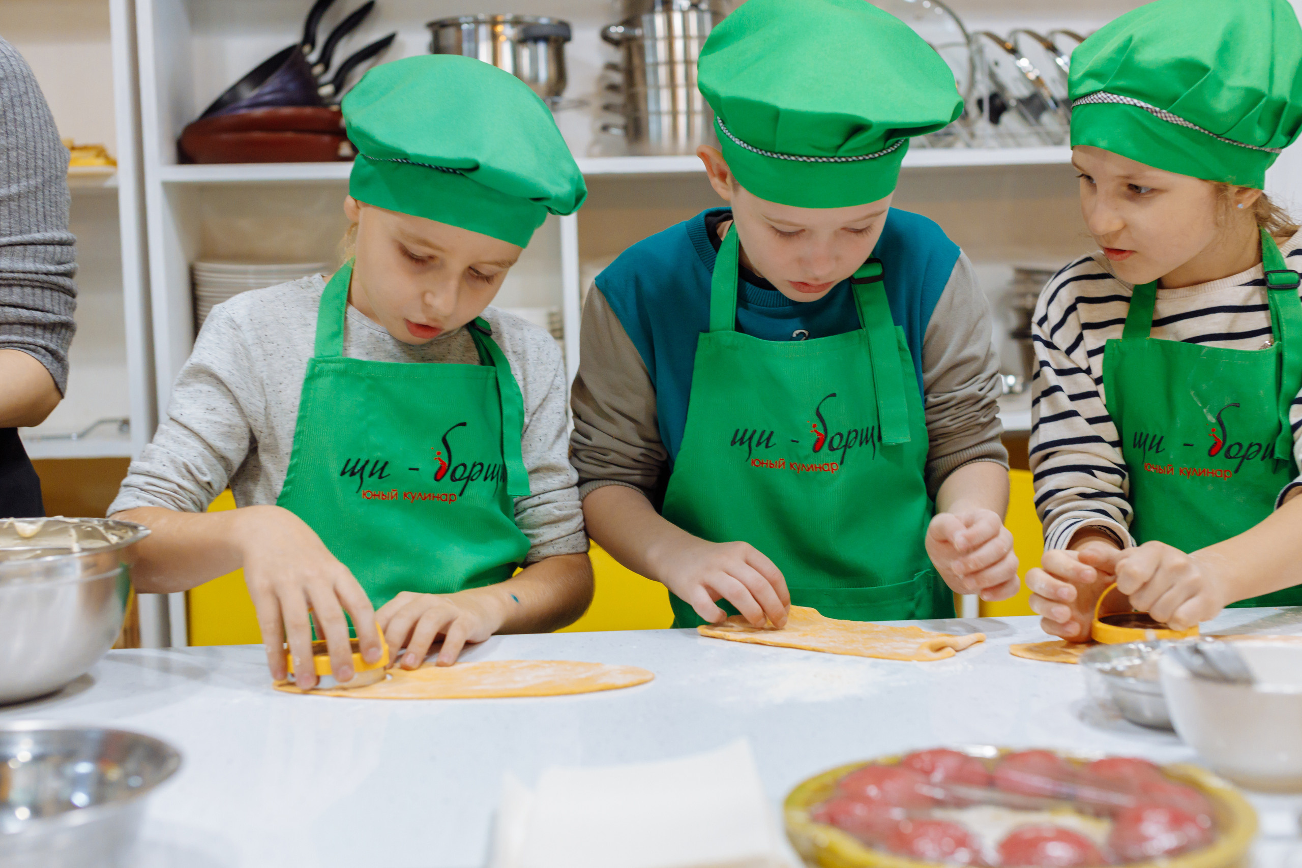 Внеклассное детское мероприятие. Фотограф, видеограф