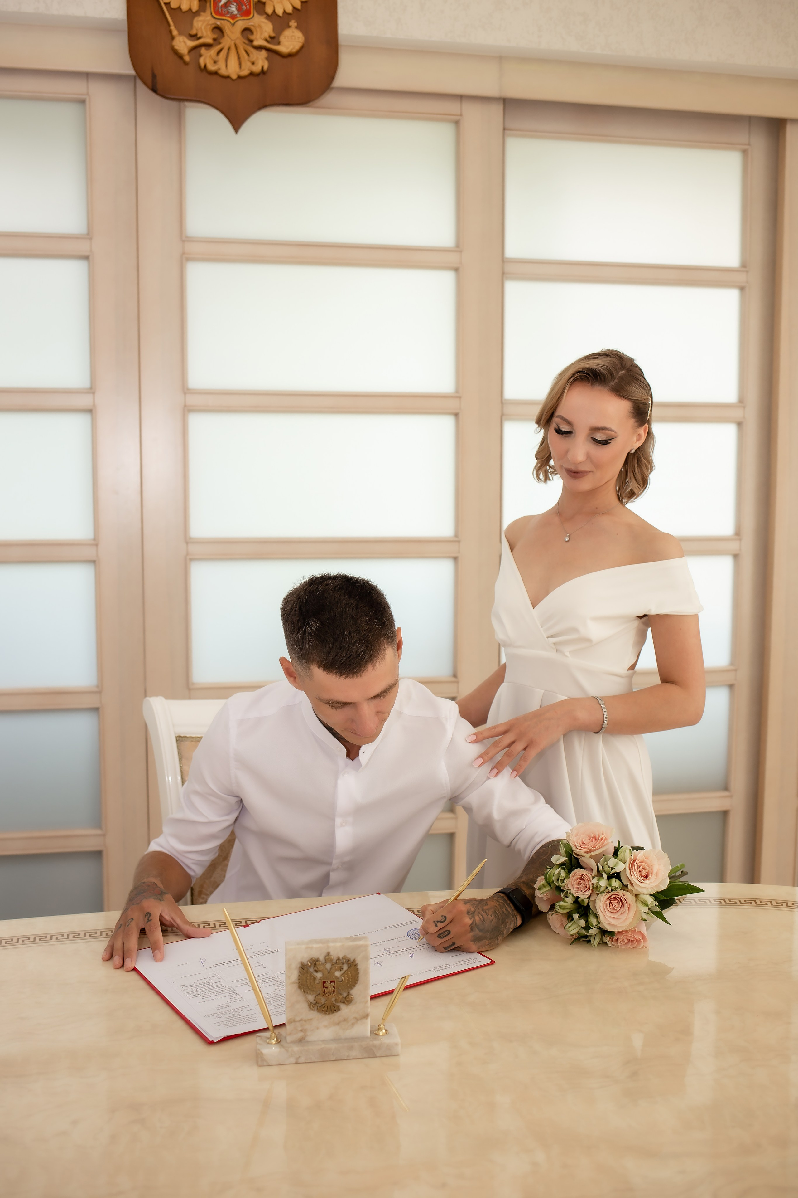 Саша и Вика. Биржевой сквер. Фотограф в Калининграде Решетникова Алина