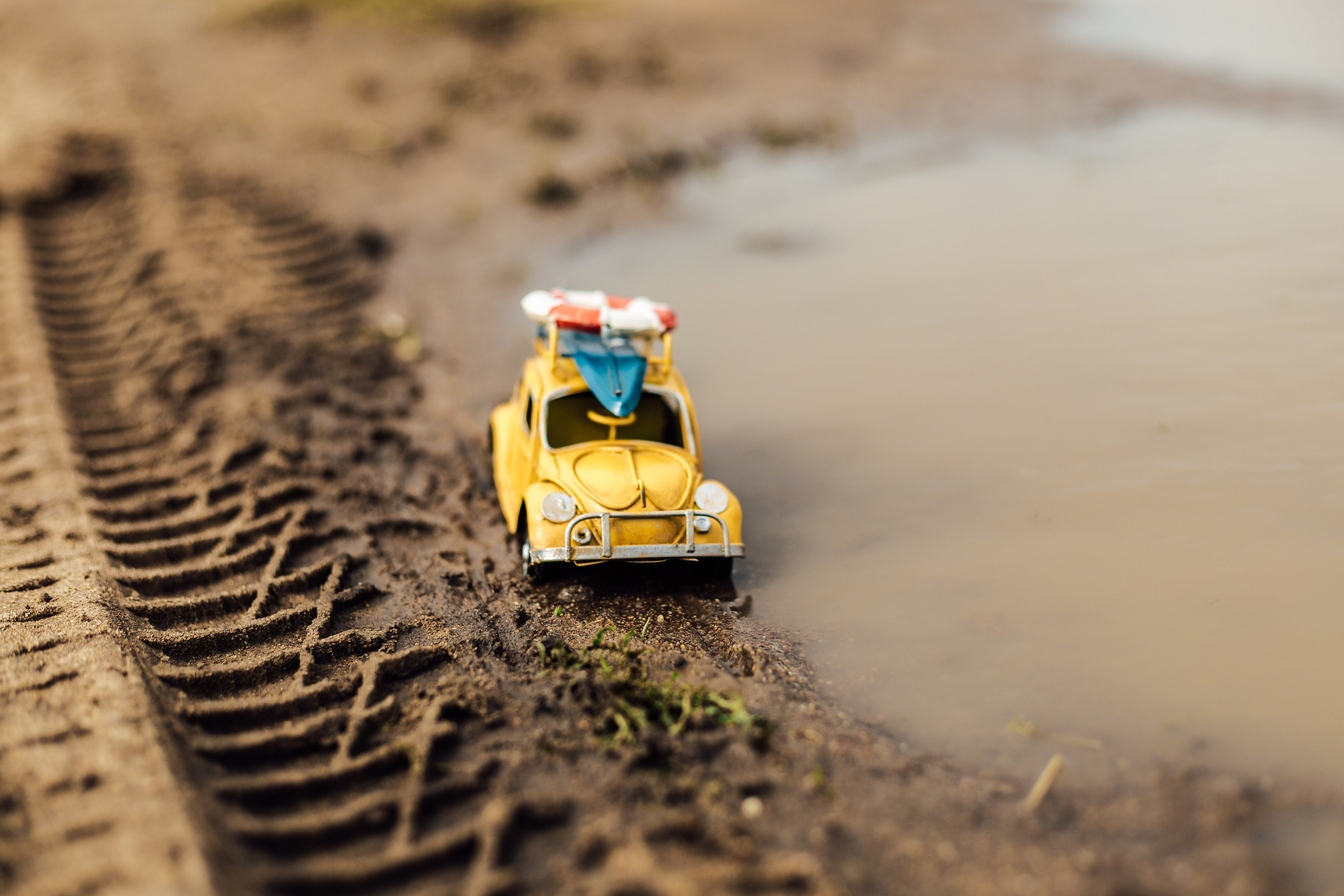 Машины. Фотограф Олеся Кавлакан