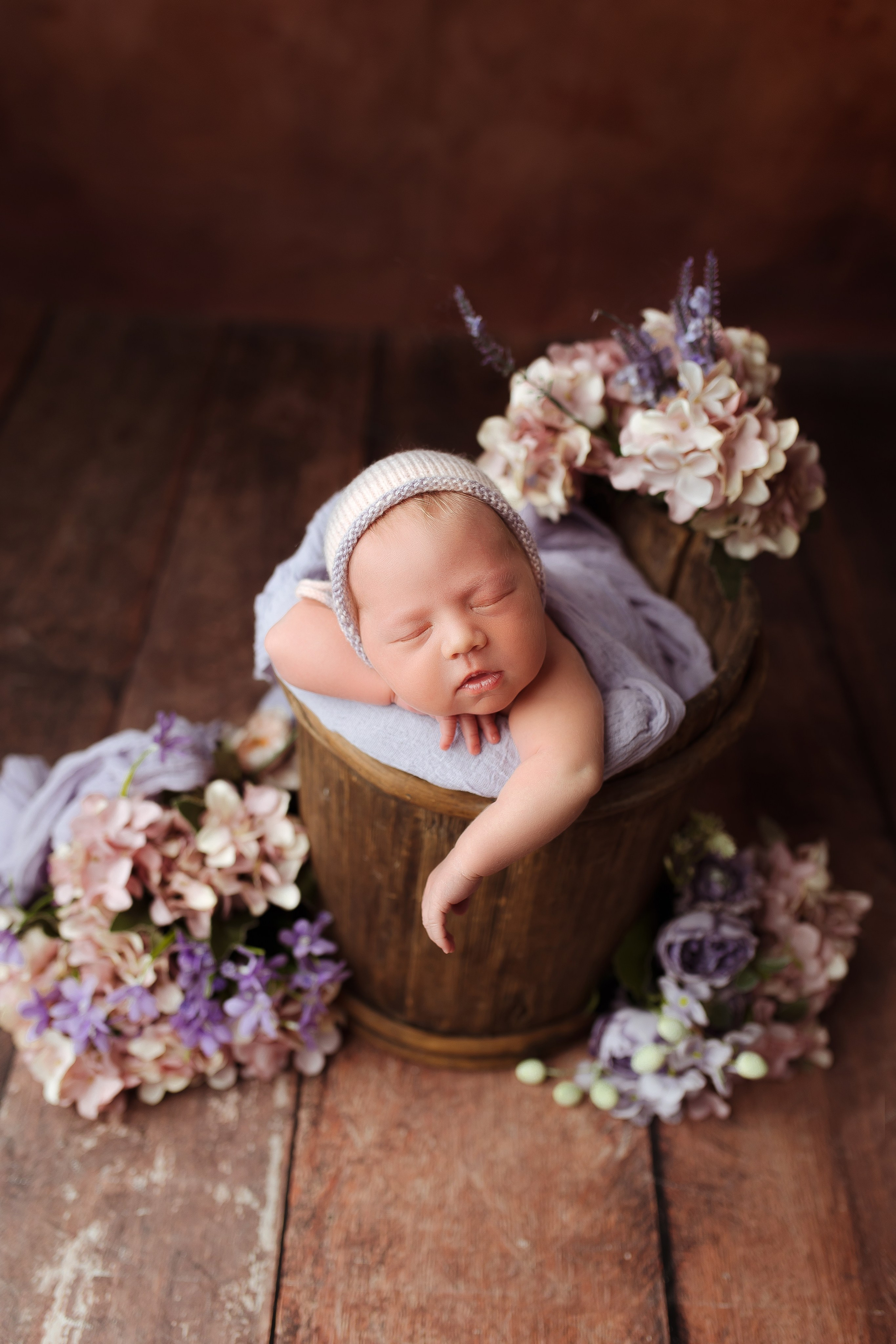 Новорожденные. Детский фотограф новорожденных Москва. годики под ключ. своя студия