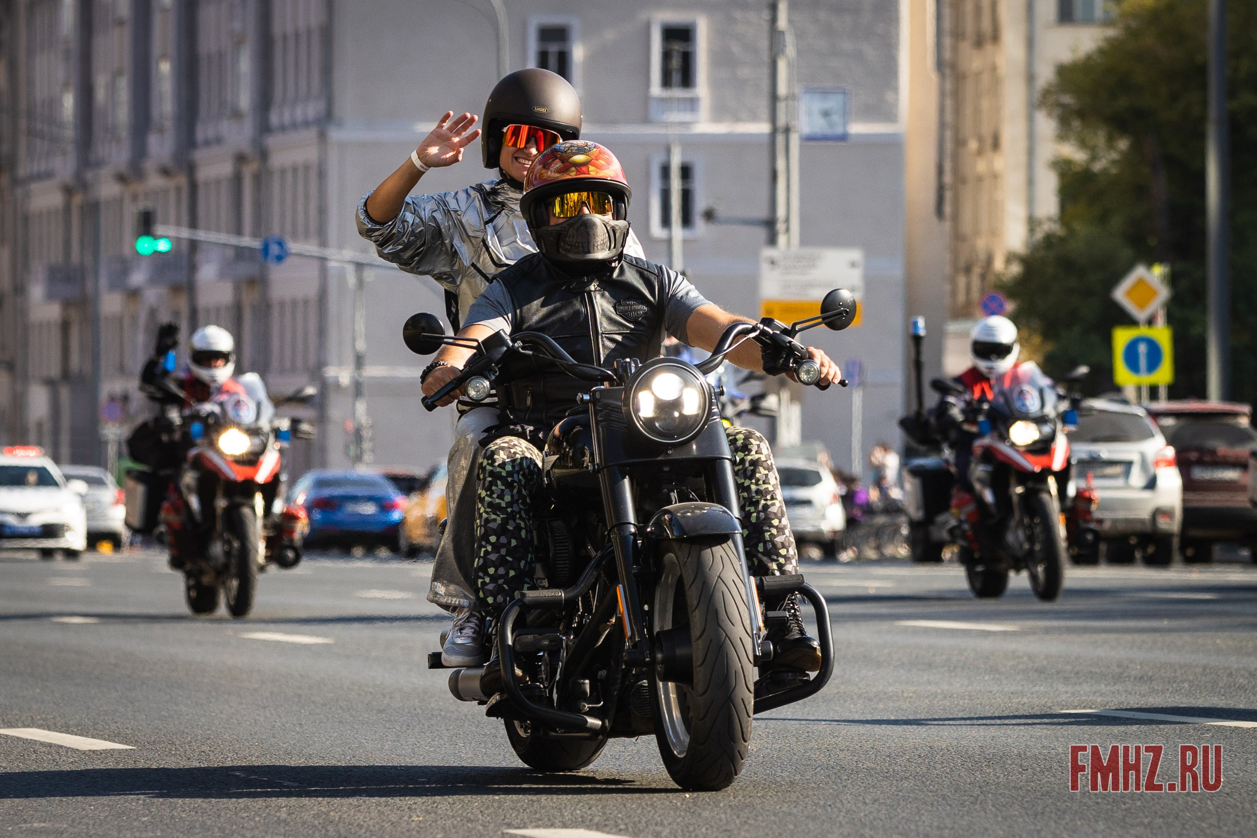 Закрытие Мотосезона 2023 на проспекте Академика Сахарова. Фотограф Владимир Охрименко