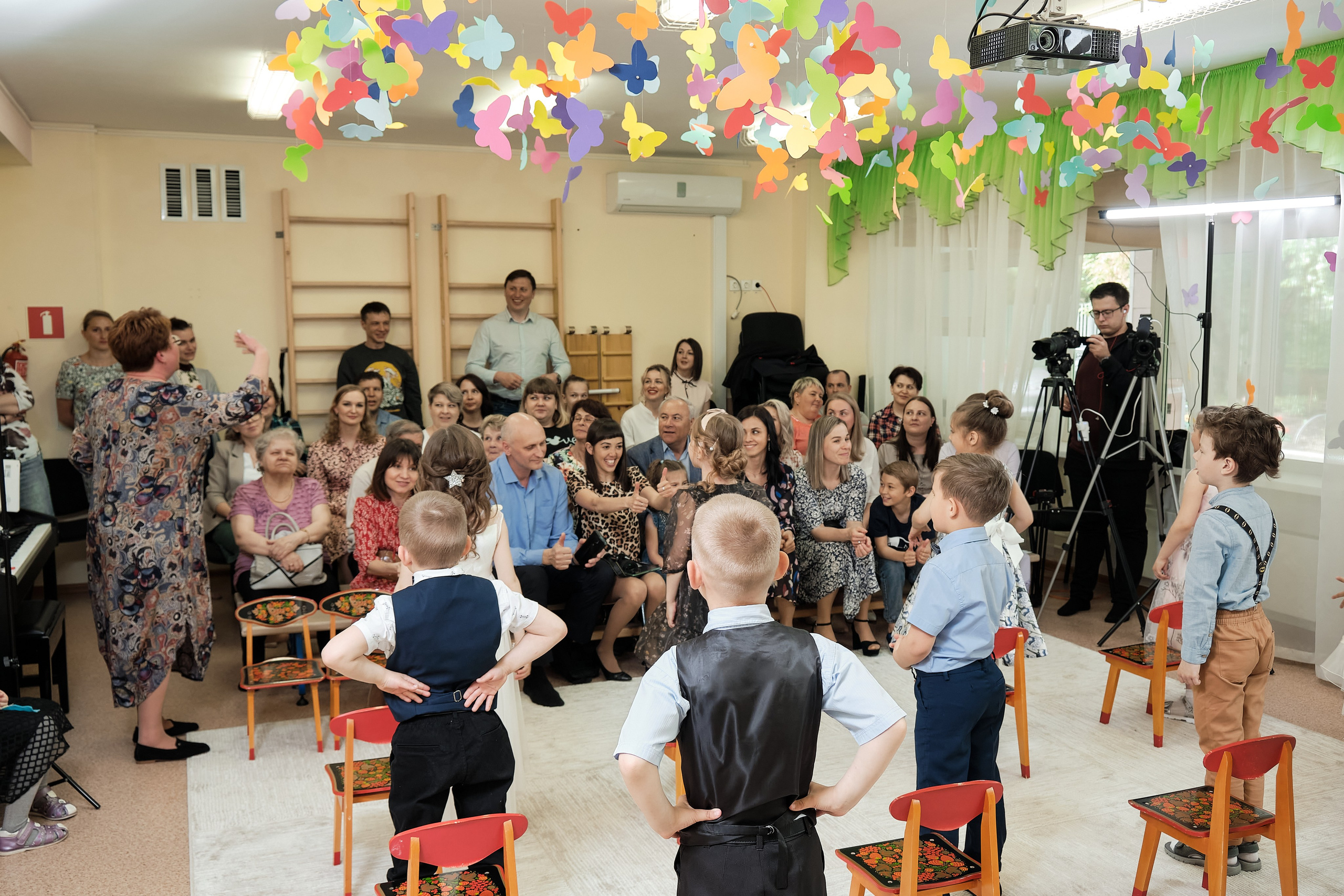 250. Фотограф в Екатеринбурге Наталия Нарышкина, бизнес контент, танец