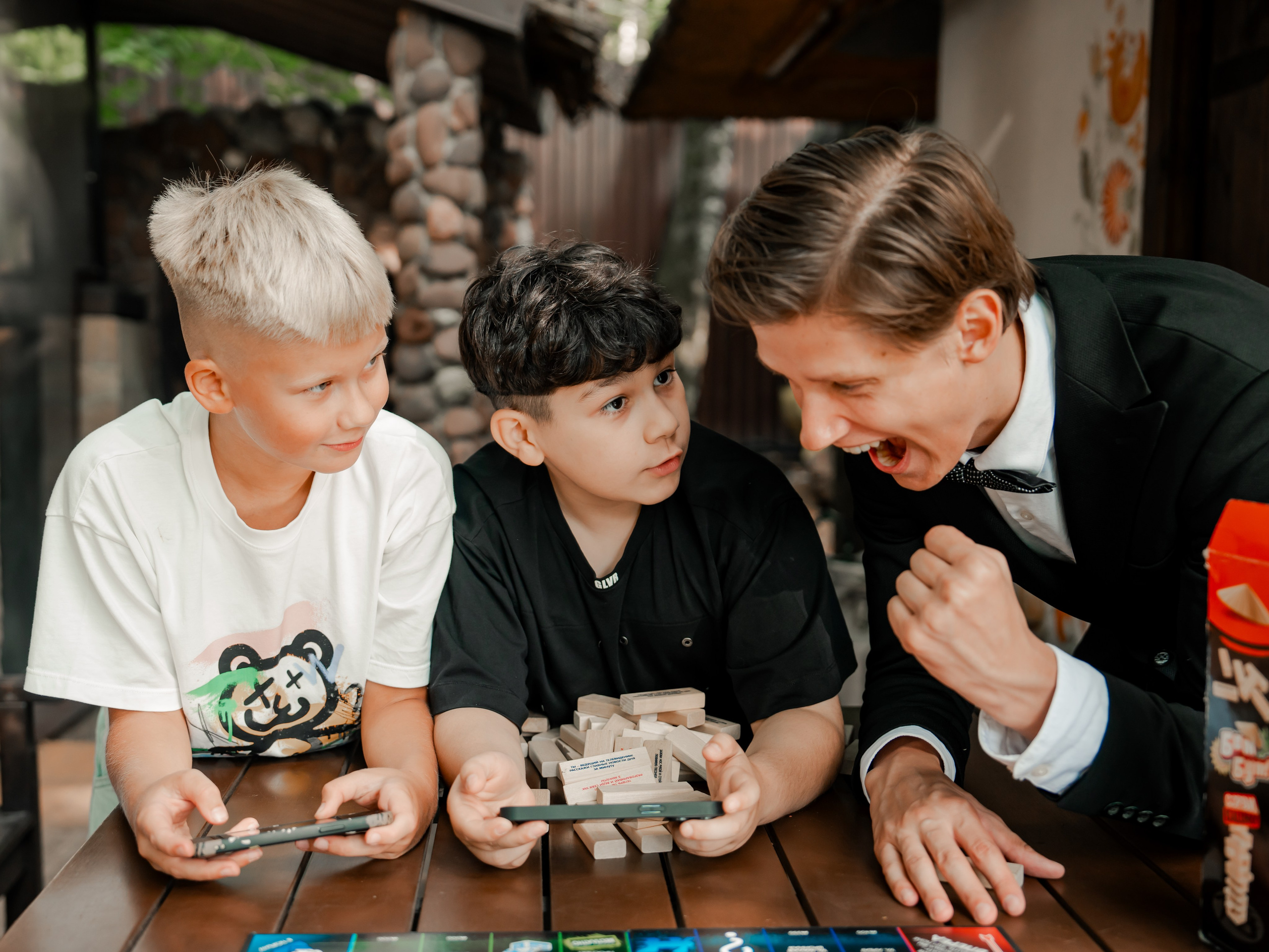 Настольные игры в Мафию. Крамер Юлиана детский и семейный фотограф