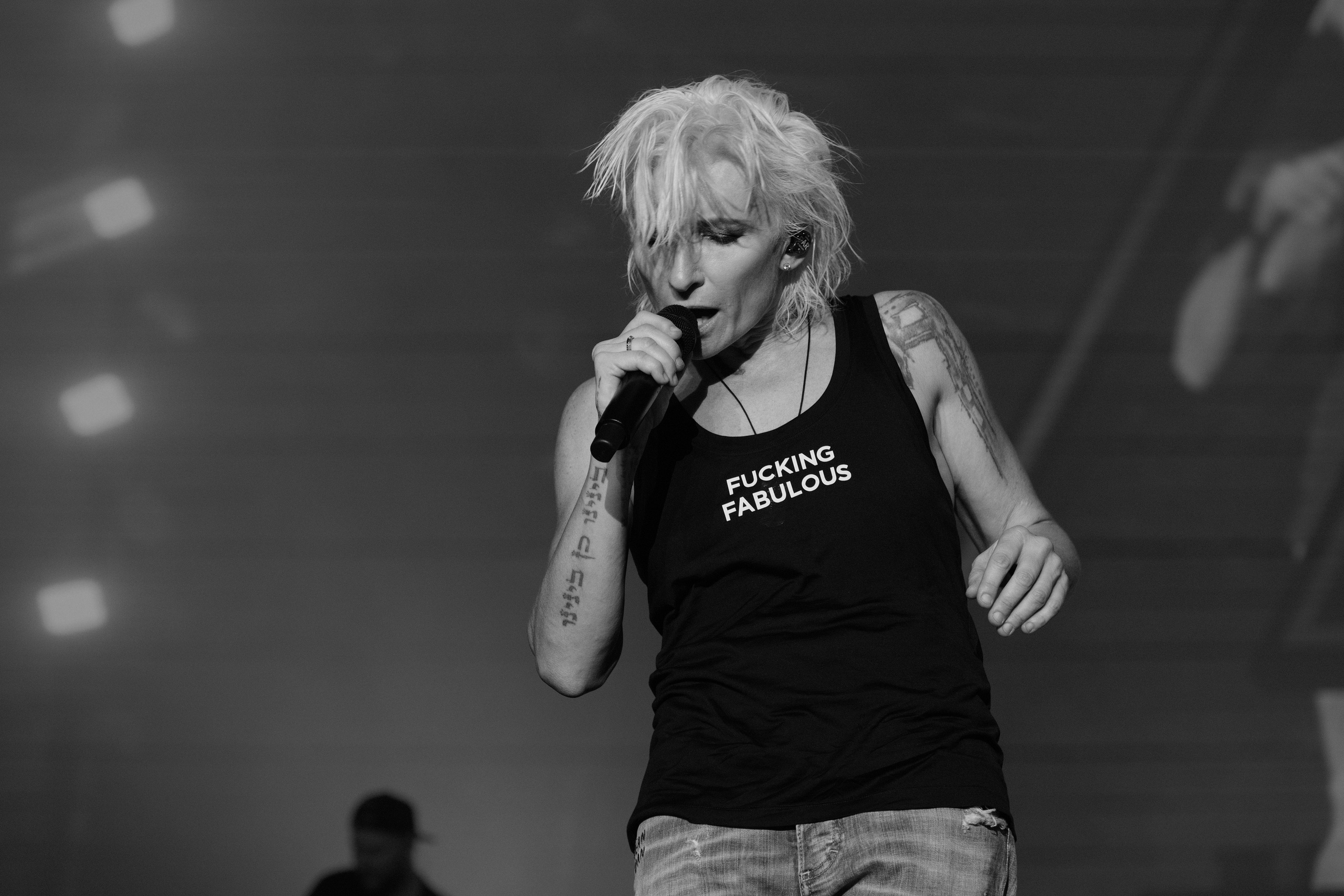 Диана Арбенина (группа «Ночные снайперы») — Москва, МТС Live Лето 2024. RedGeek - блогер и стручњак за образовање и ИТ Кирил Ситнов