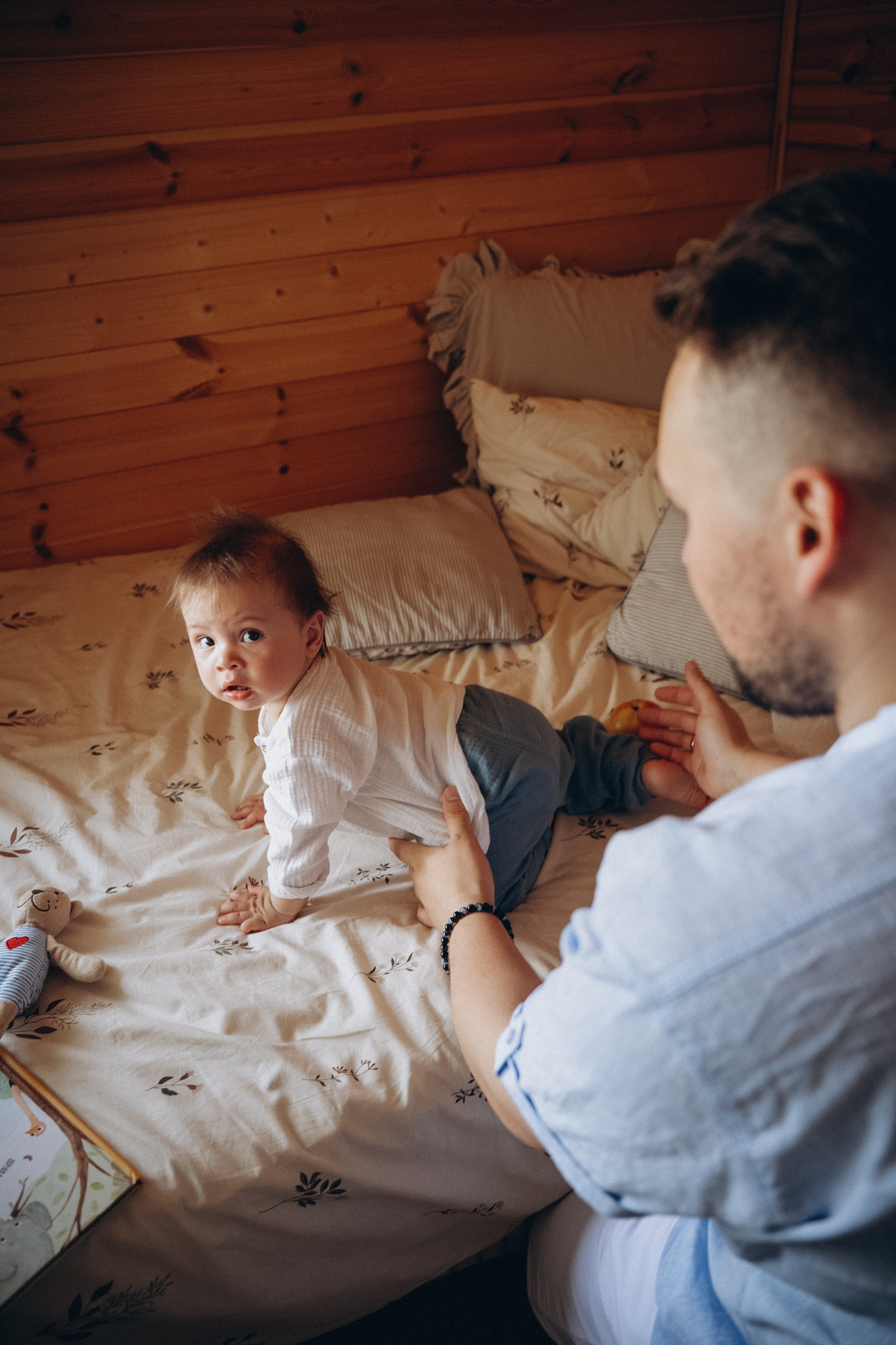 Семейная за городом на даче. Семейный свадебный фотограф Екатеринбург Первоуральск Шарнина Алёна