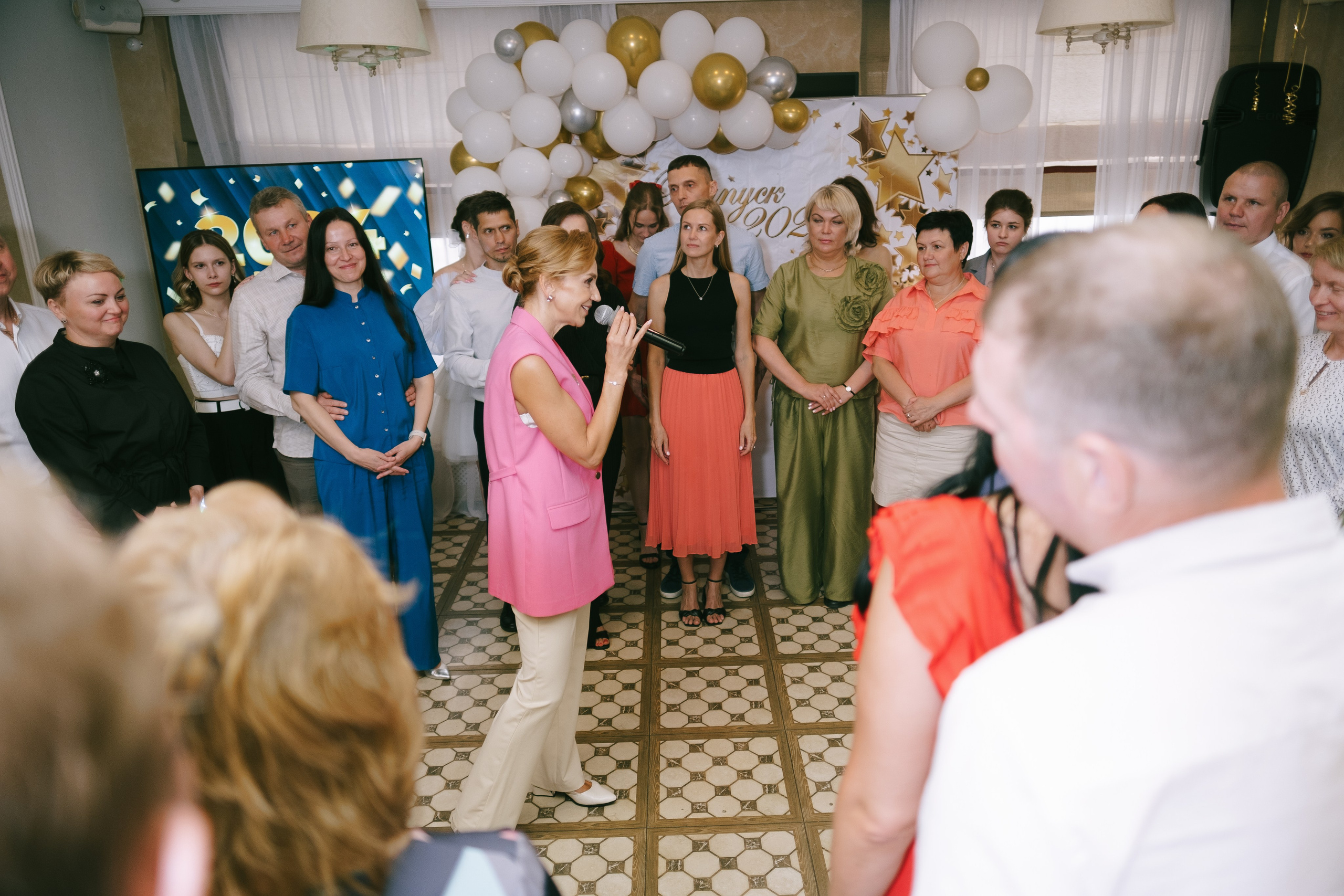 Выпускной школа 33. Свадебный и репортажной фотограф Денис Ожигин в Краснодаре и Краснодарском крае