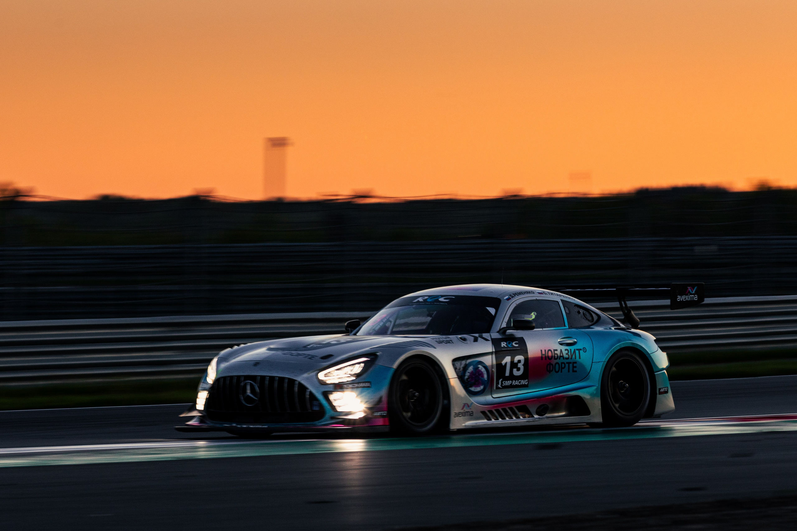 Кольцевые гонки. Спортивный фотограф — Никита