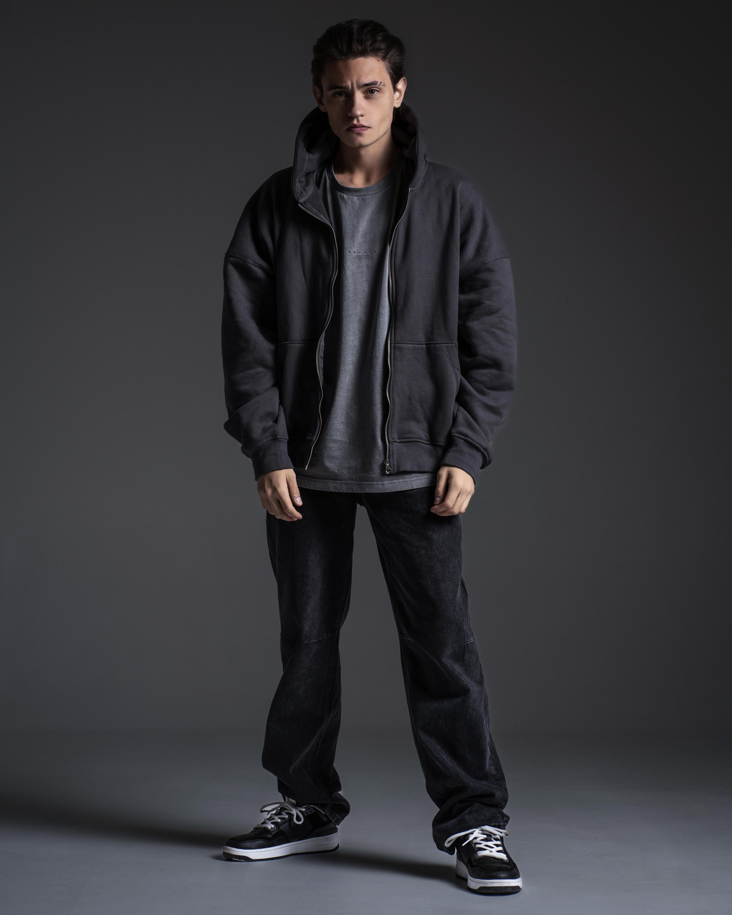 Дмитрий. Фотограф mw.diverse