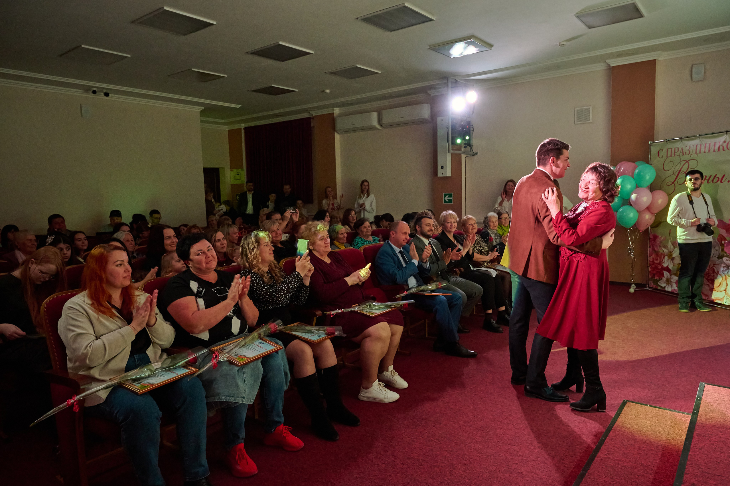 8 марта Виноградный. Жизнь курорта Кабардинка в фотографиях