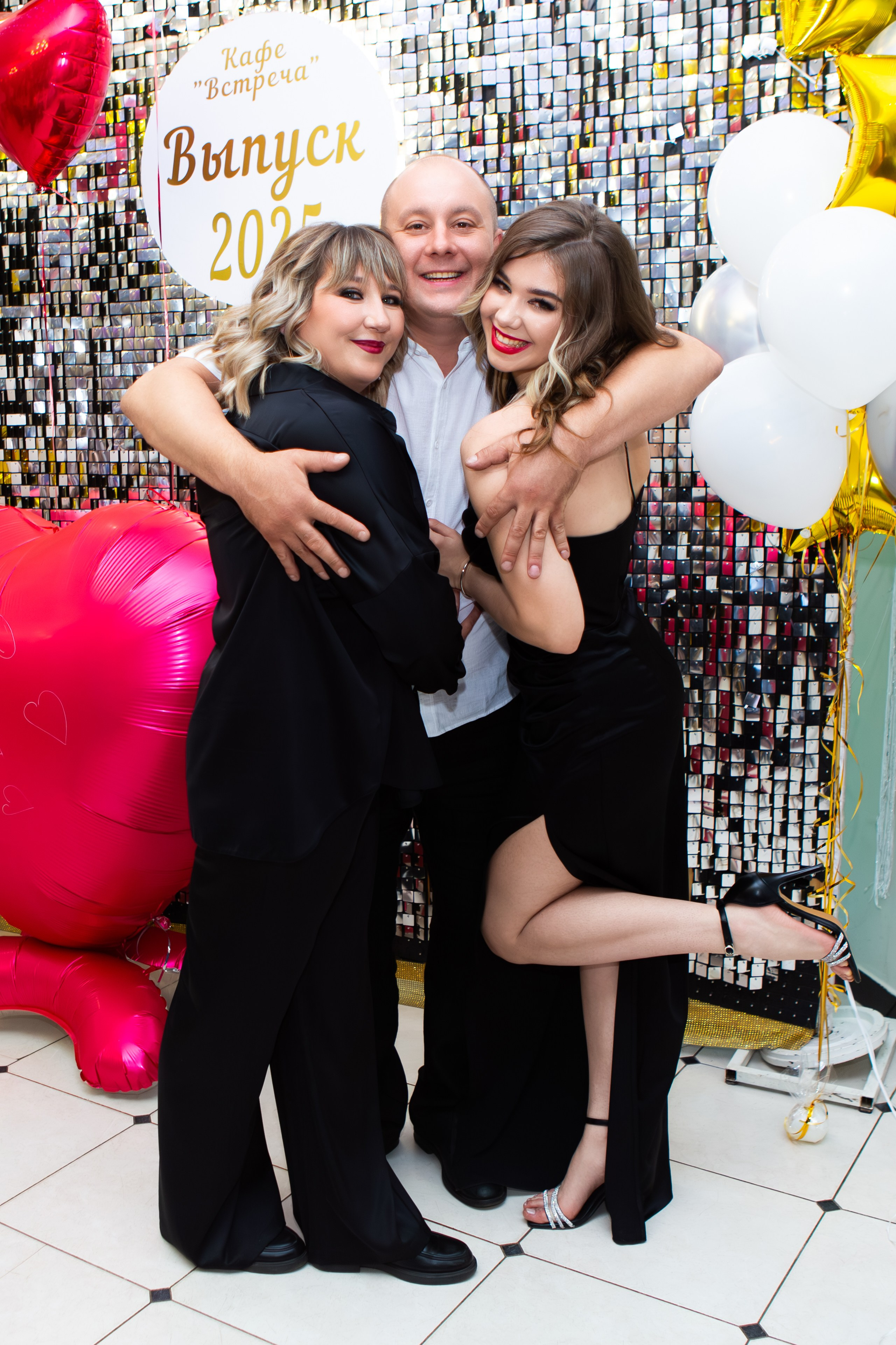 ВЫПУСКНОЙ ВЕЧЕР 2025 4 ШКОЛА. Профессиональный фотограф в Мценске и Орловской области