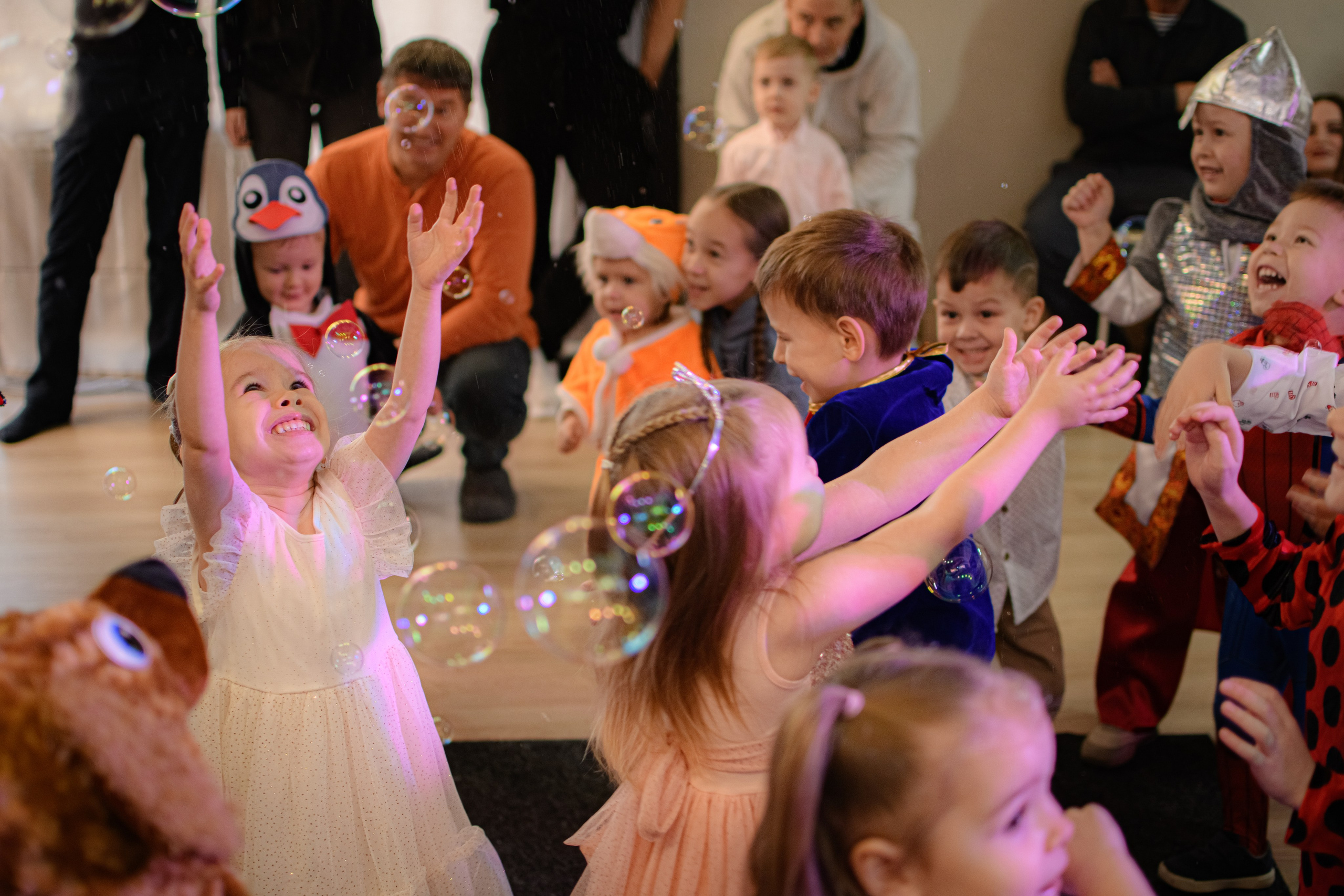 HAPPY NEW YEAR. Photokarish