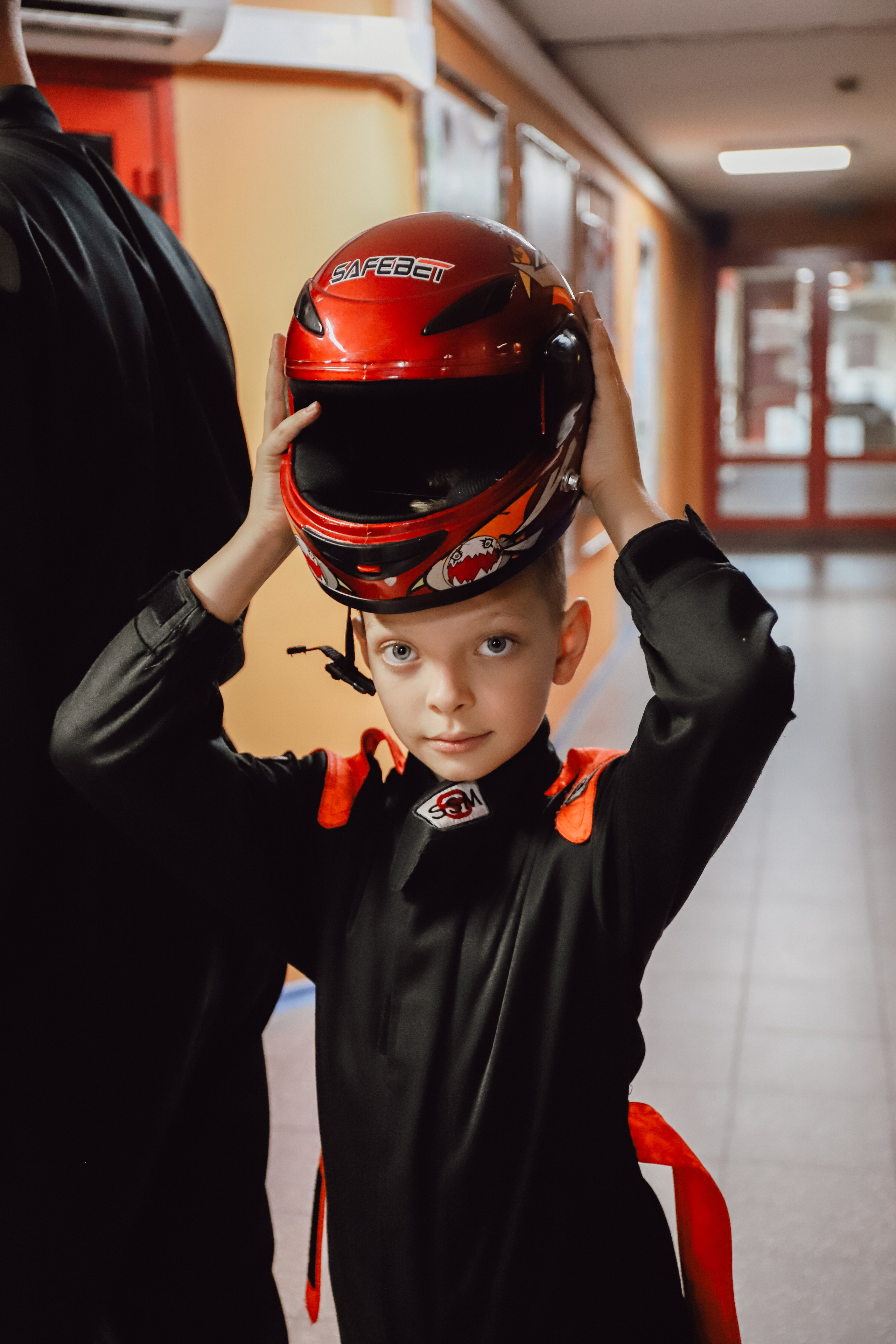 Саше 9 лет. Фотограф Надя Ю