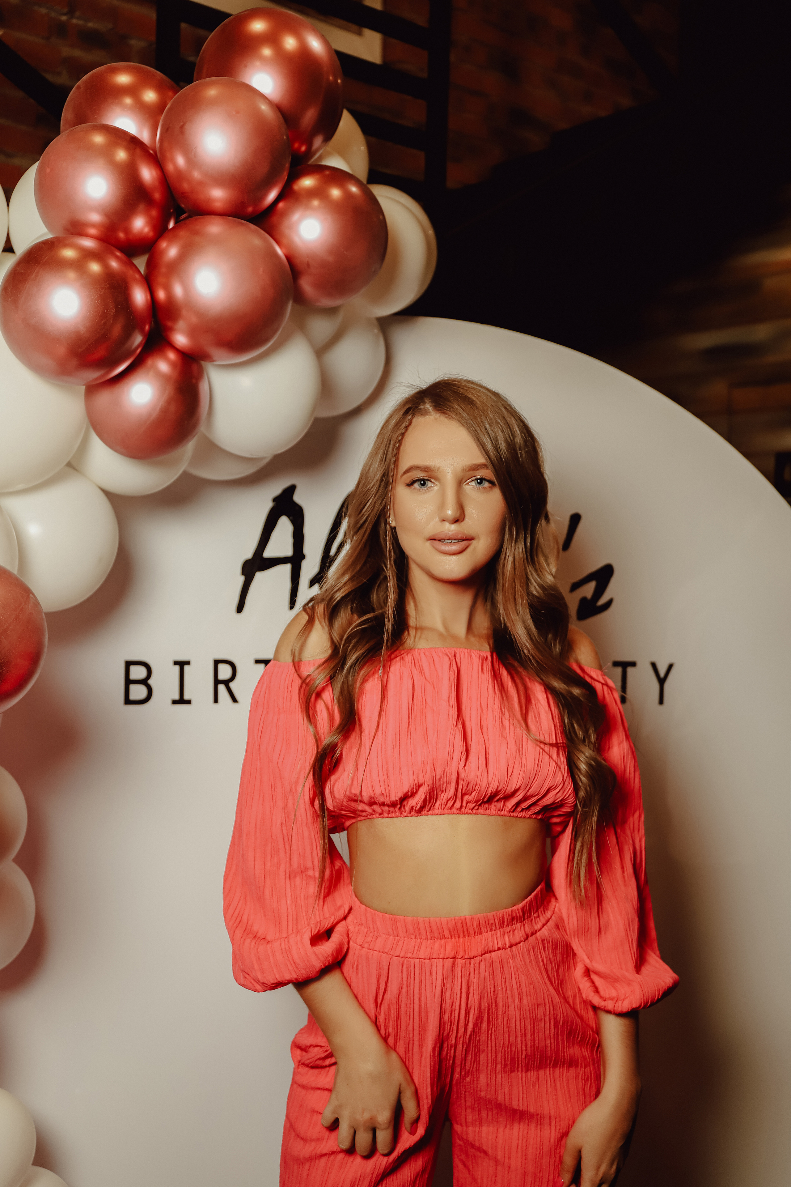 Алине 25 лет. Фотограф Надя Ю