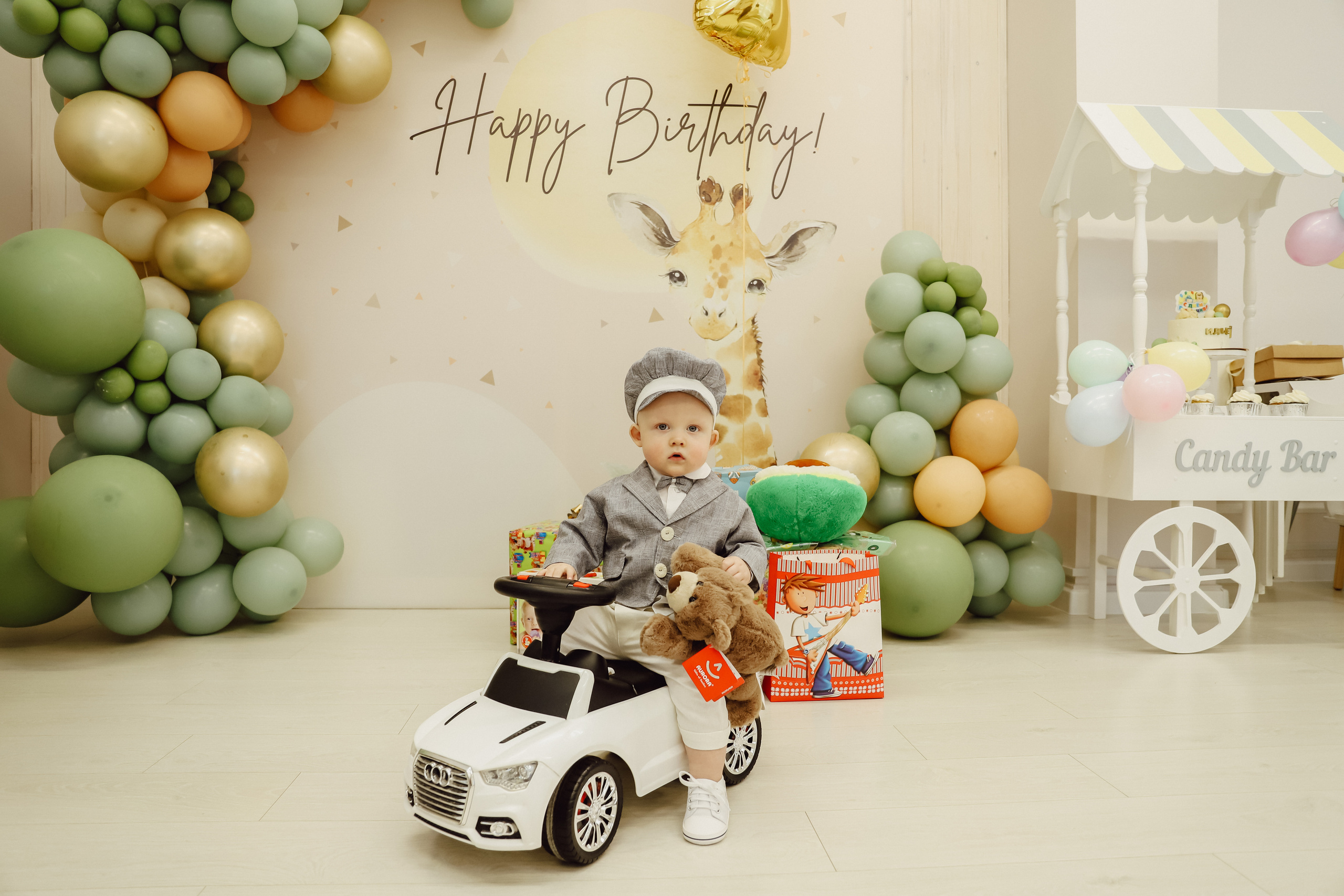 Илье 1 год. Фотограф Надя Ю