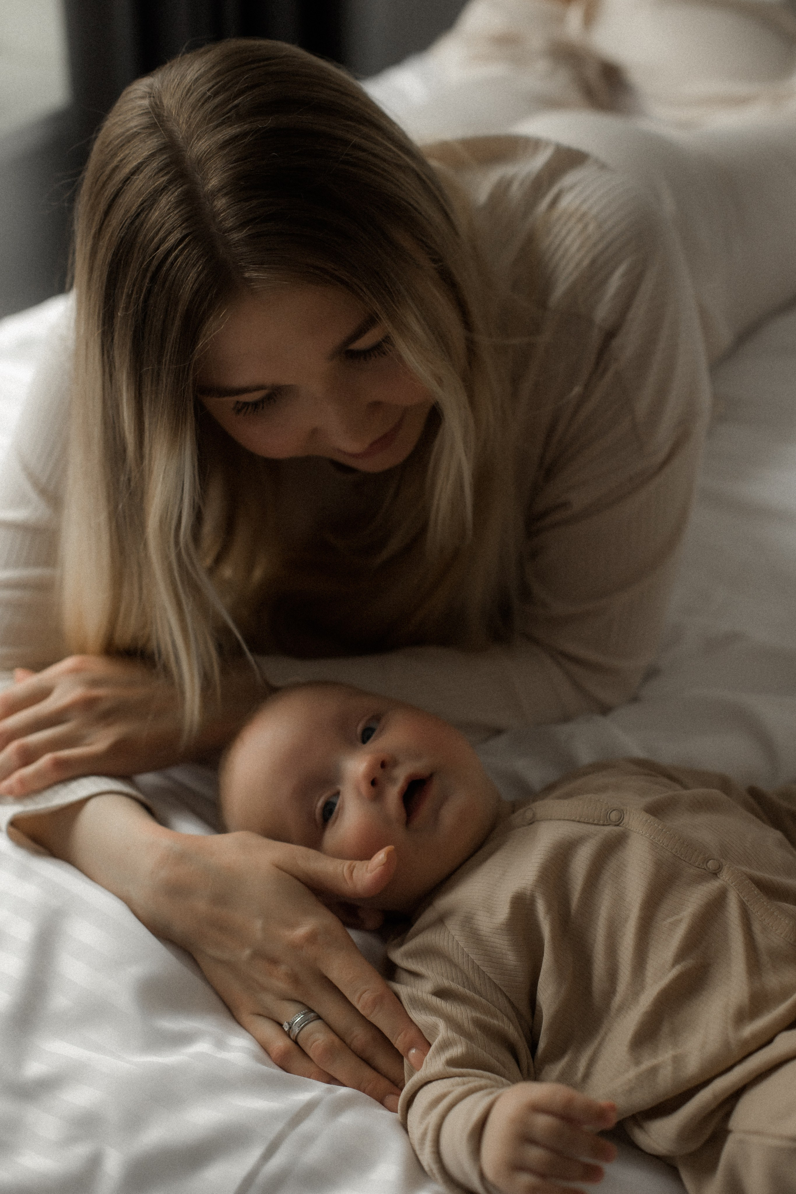 Семейная фотосъемка дома. Фотограф Карпачан Анастасия