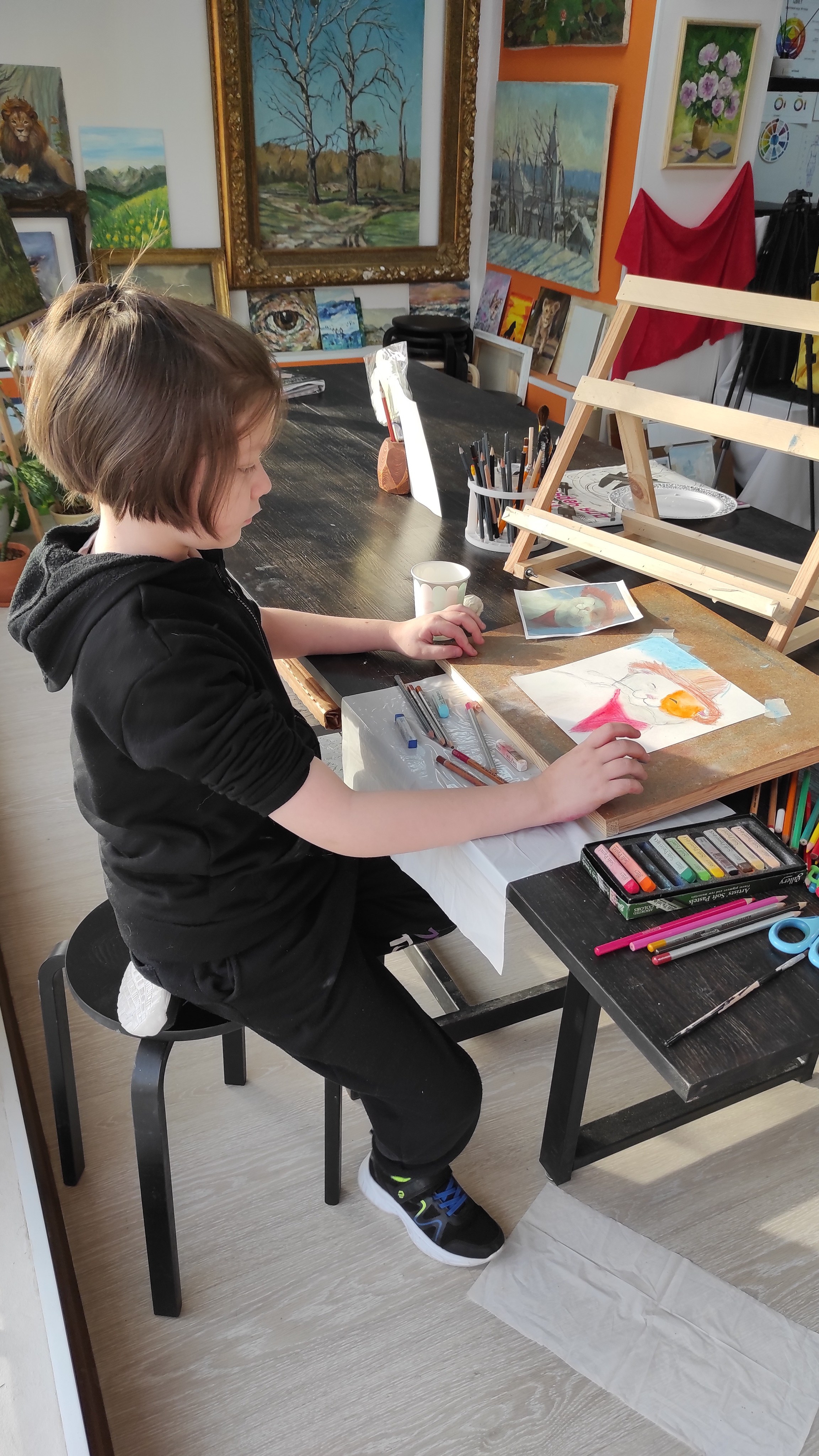 Подростки и дети постарше. Арт-вечеринки и мастер-классы в Москве для взрослых и детей