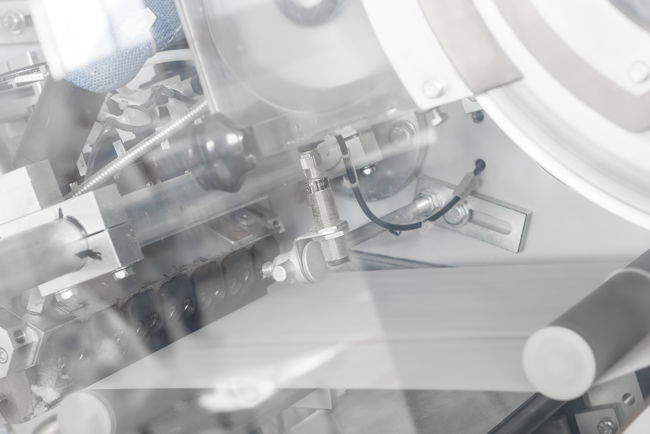 Фото инженерных конструкций и машин для каталогов