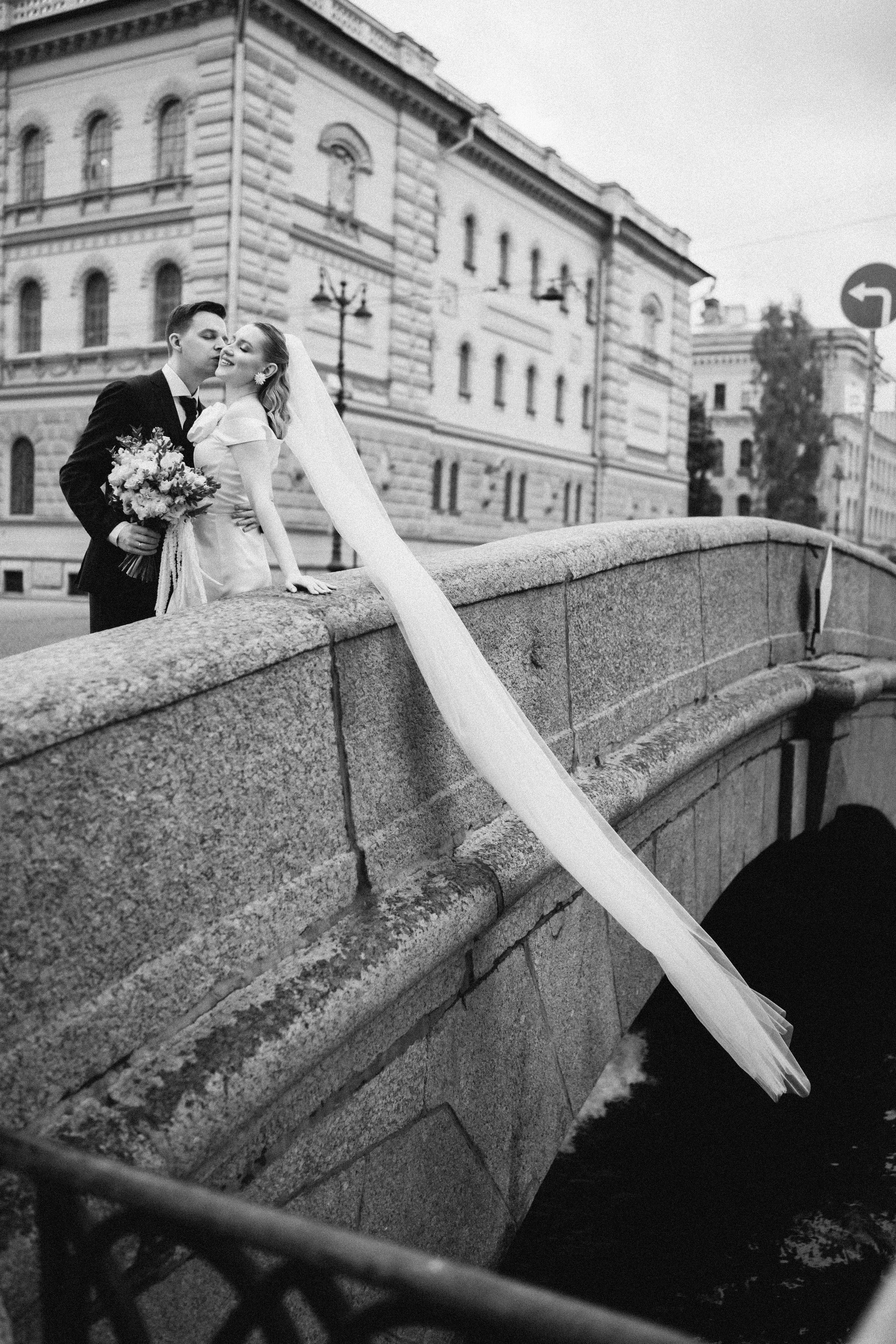 Счастливый и дождливый. Свадебный фотограф в Калуге Алексей Климов