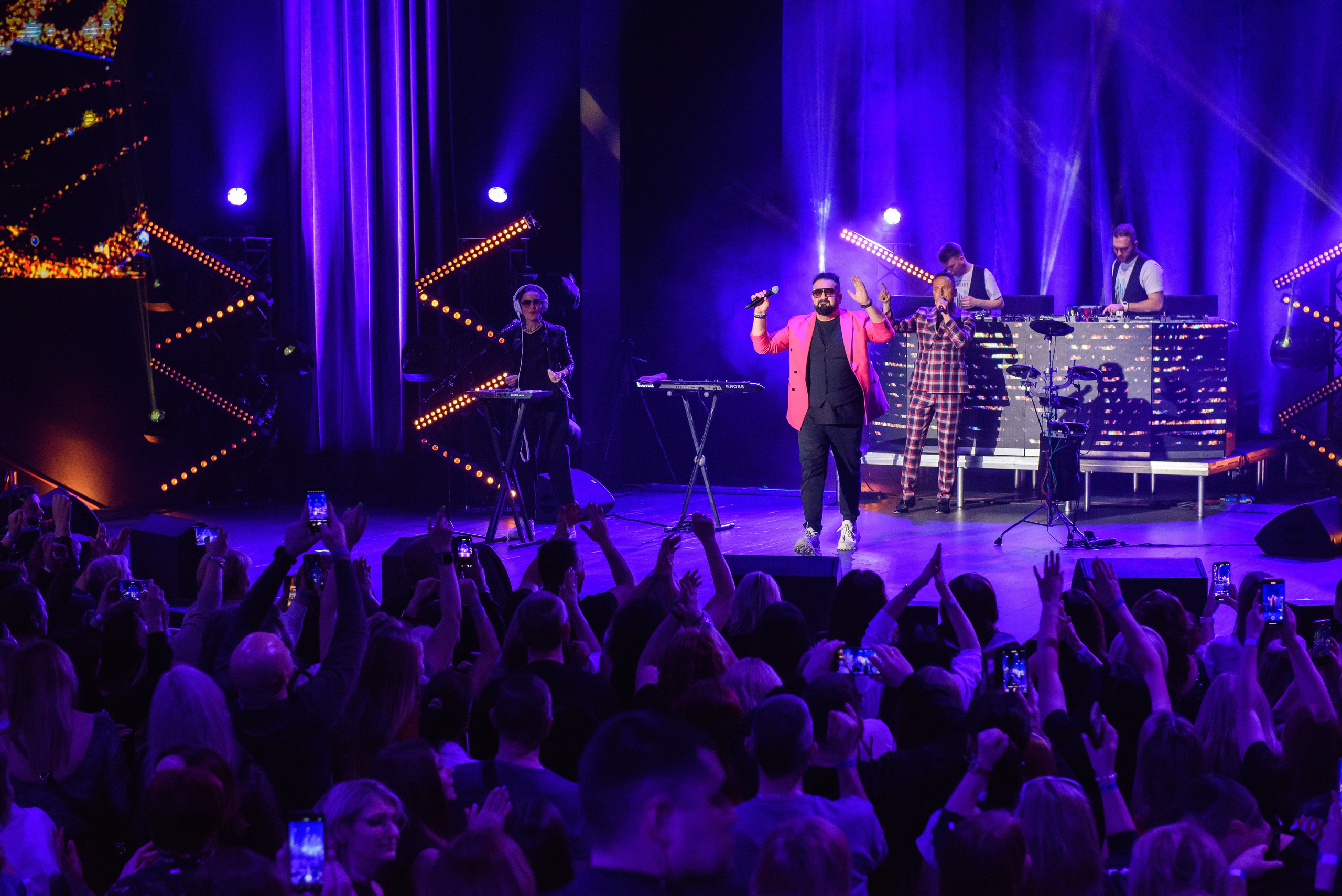 Дискотека СССР. «Сладкий сон» и Сергей Васюта — «Имена на все времена». Бренд-фотограф для экспертов и блогеров в Москве Влада Горбовская