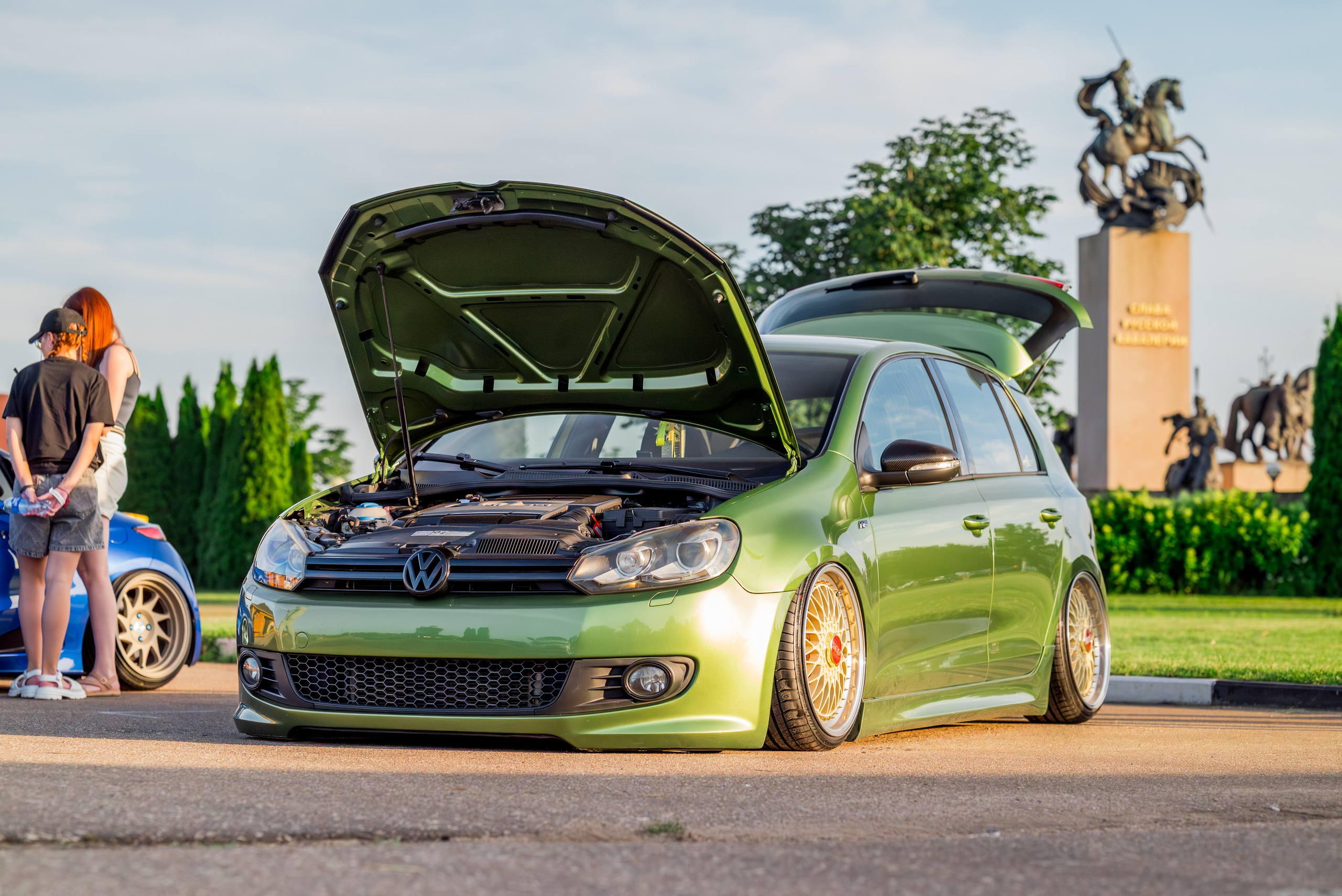 WHYNOT'25. Автомобильный фотограф Александра Рузиева aka Ju1cyFlex