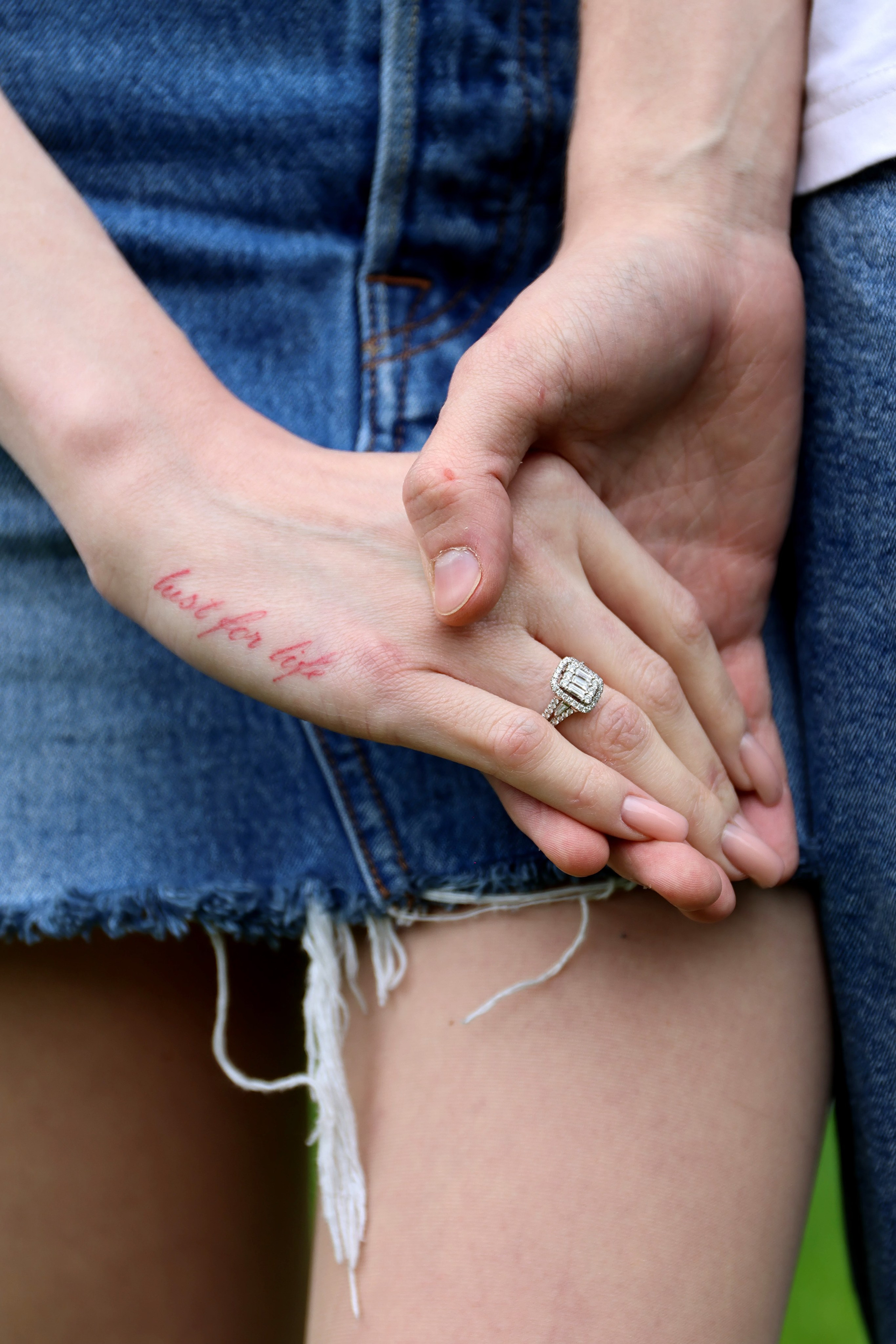 Love Story Женя и Настя цветкор. Фотография — это жизнь, освещенная вспышкой