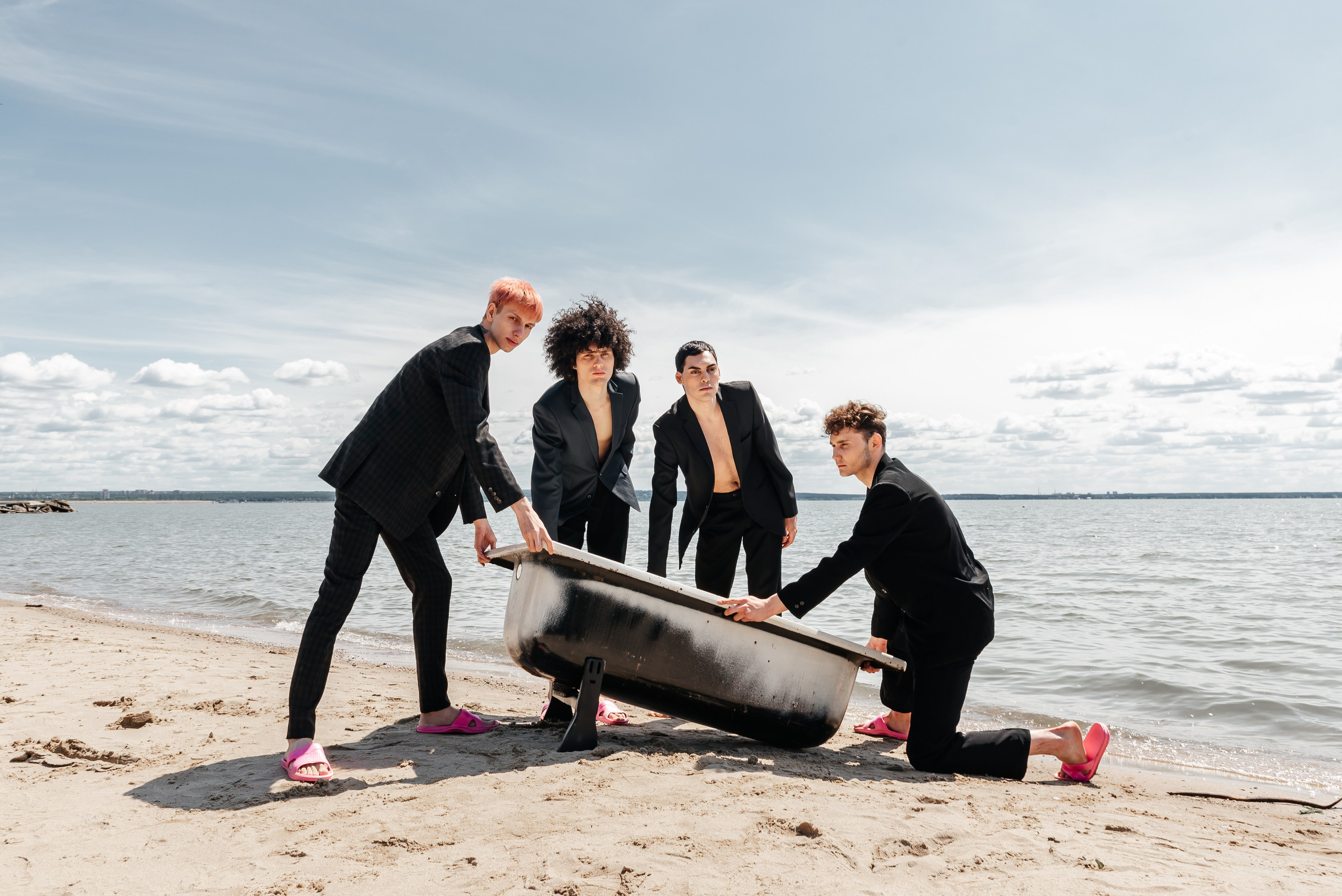 Фотосессия новосибирск, летняя фотосессия, фотосессия на природе, креативная фотосессия, фотограф новосибирск,  фото Юлия Туманова,  креативный фотограф, организация фотосессии, фотосессия для мужчины, мужская фотосессия, фэшн фотосессия,  fashion фотосессия, креативная фотосессия для бренда одежды, стильная фотосессия, фото для журнала, журнальная фотосессия, фотоюлиятуманова, фото с ванной