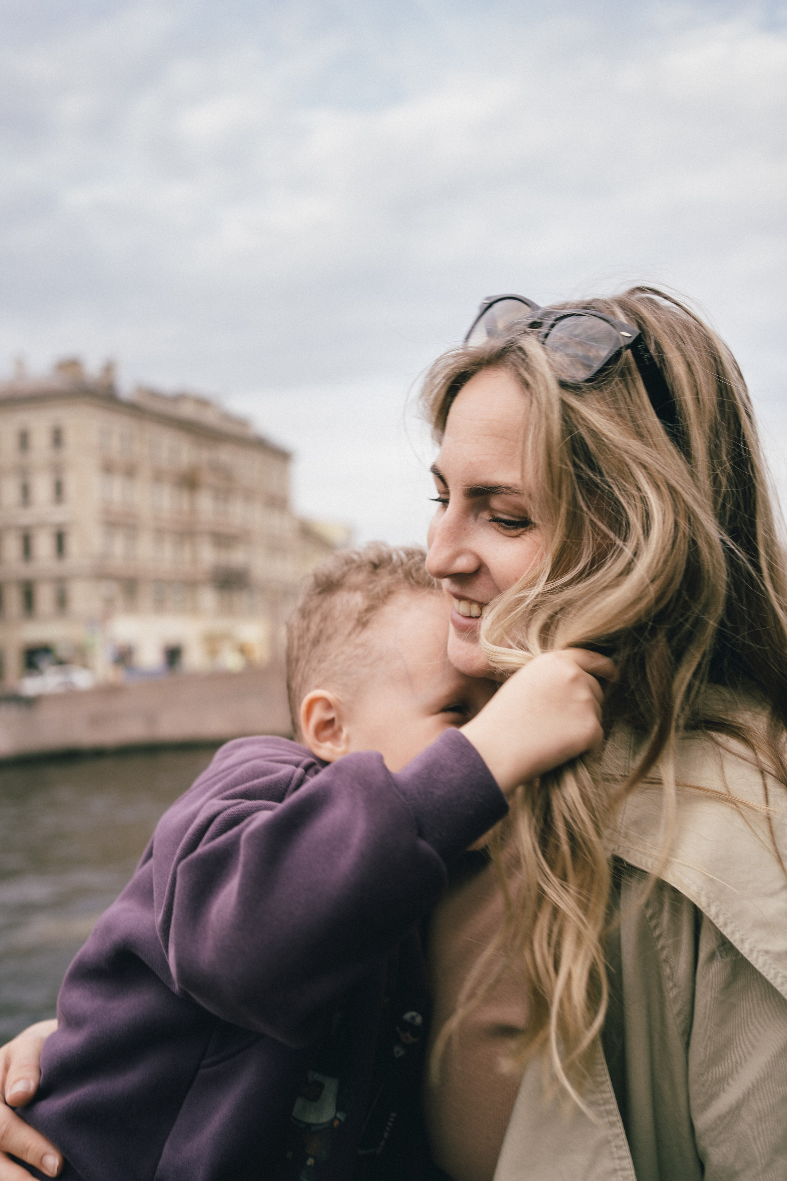 Мама и сын. Репортажный фотограф в Санкт-Петербурге. Фотограф на мероприятие в СПБ