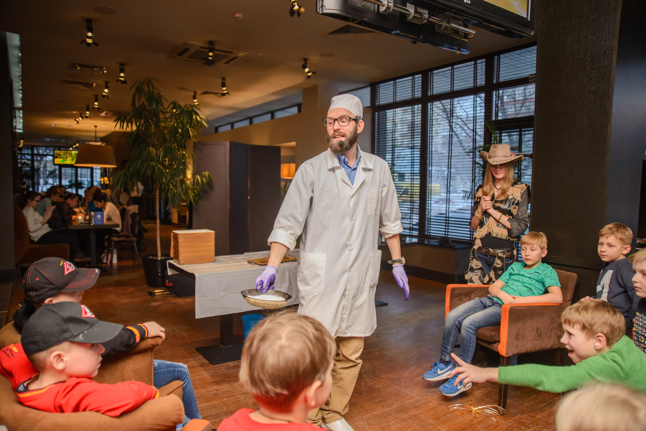 Детский день рождения в ресторане