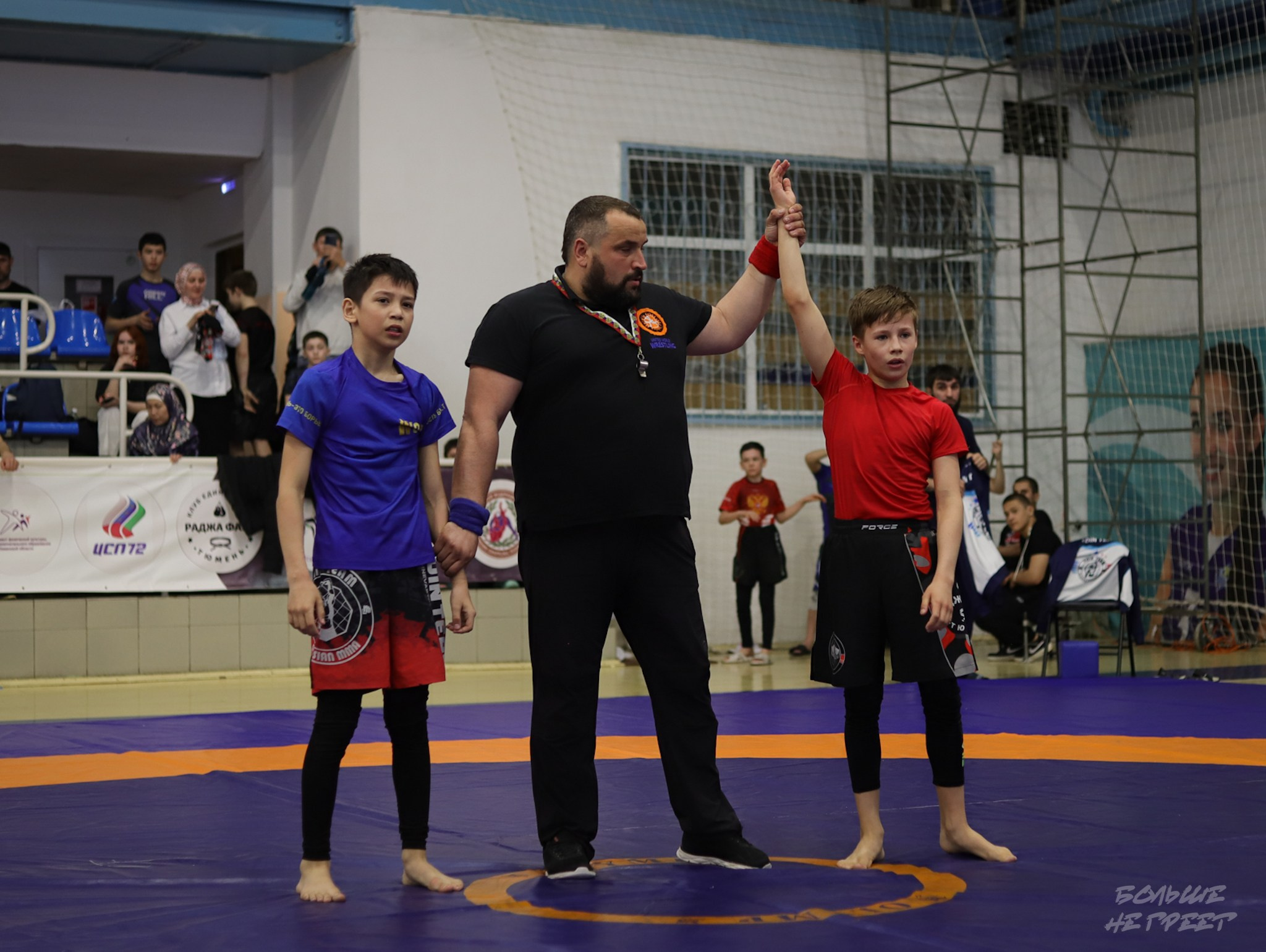 ПЕРВЕНСТВО УРФО ПО СПОРТИВНОЙ БОРЬБЕ ГРЭППЛИНГ И ГРЭППЛИНГ-ГИ. Больше не греет