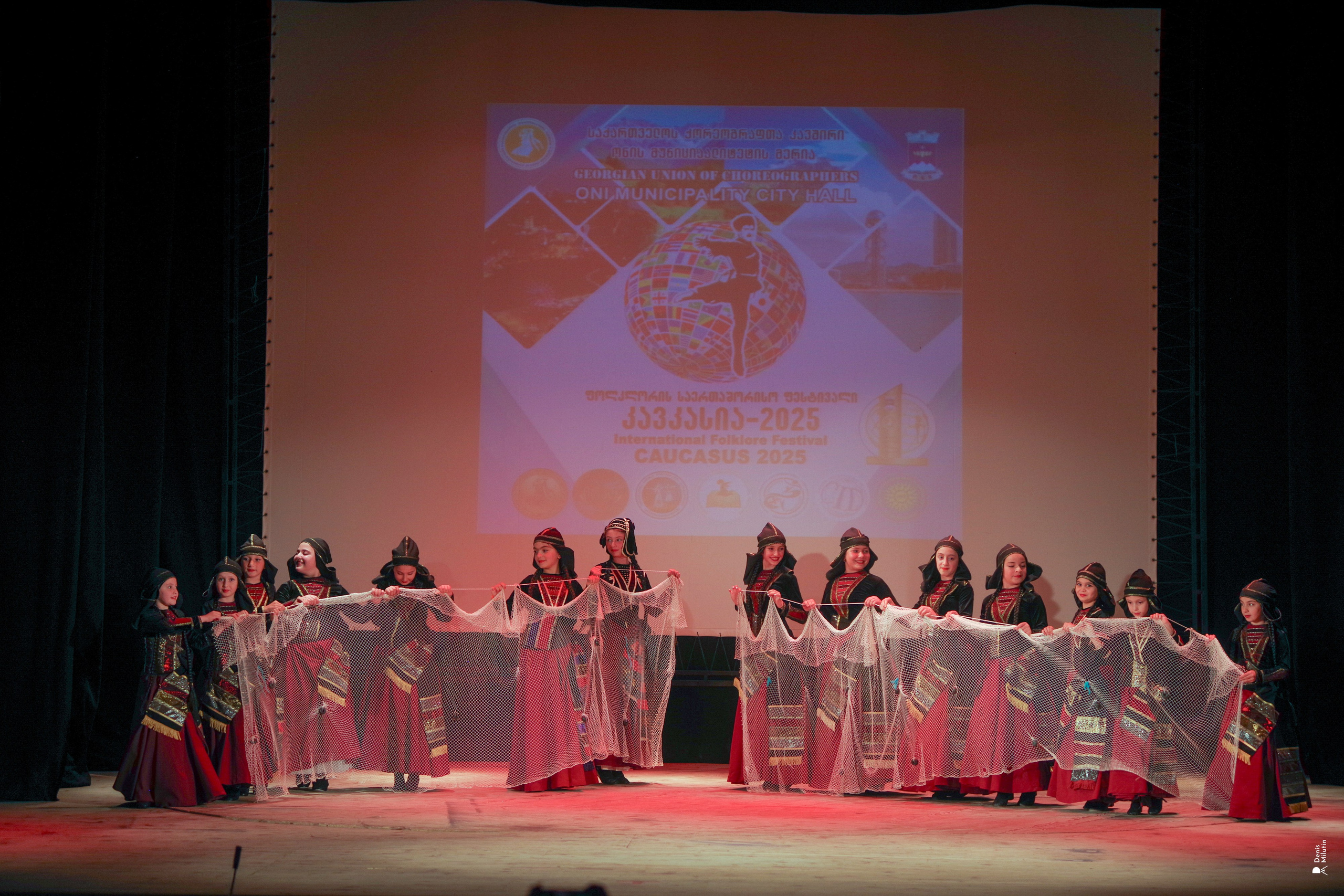 Танцы в прекрасном Они. Портретный фотограф Денис Милютин